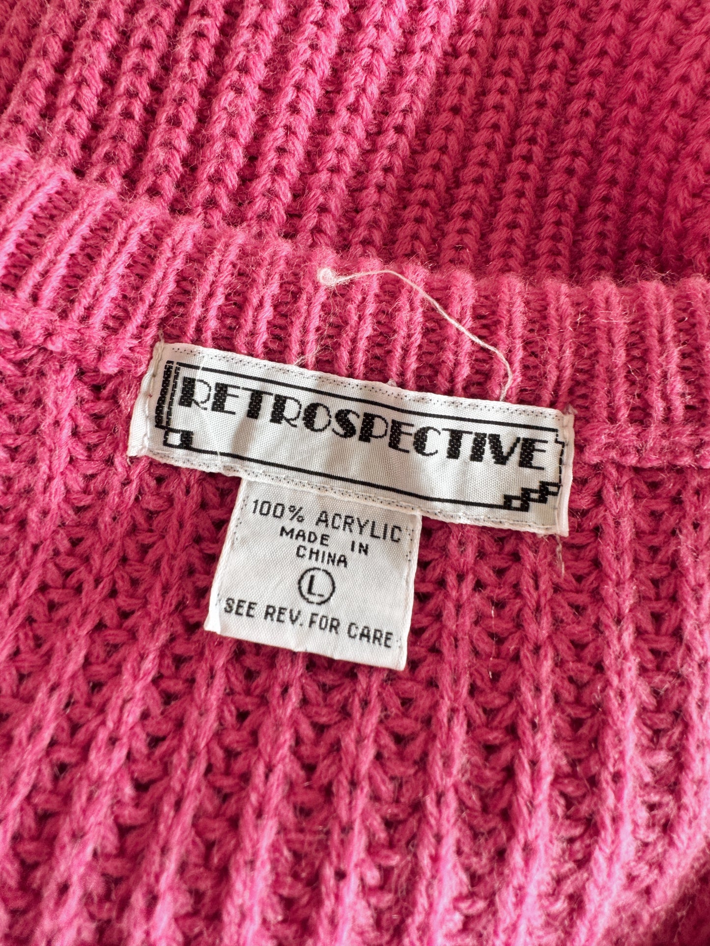 V-neck 80s Pink Knit Sweater (L)