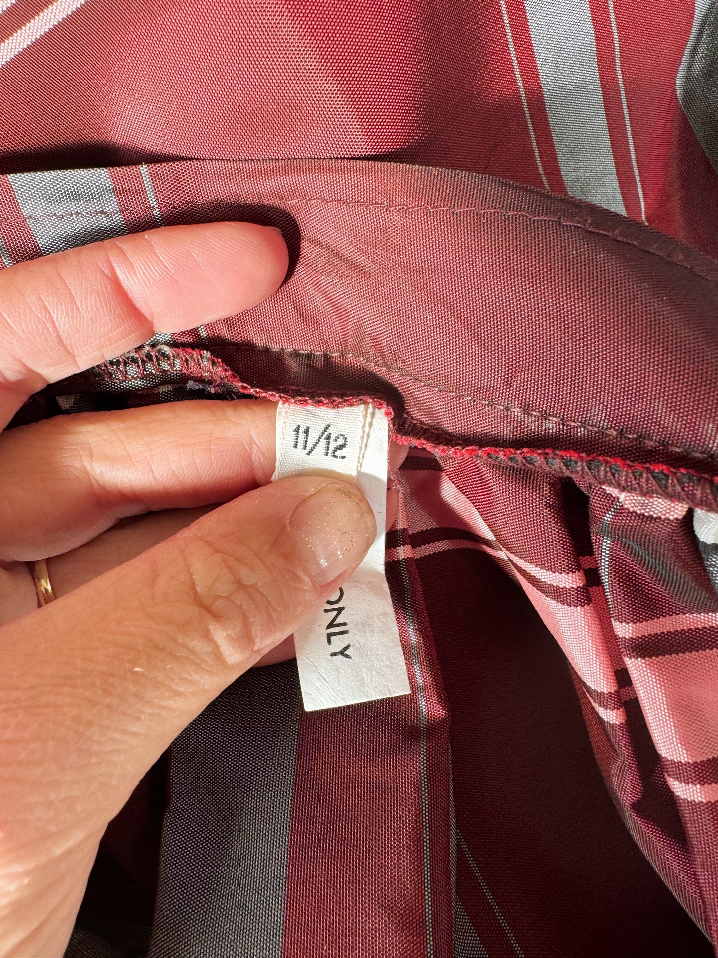 Bordeaux Taffeta 60s Maxi Skirt with Ribbon Tie (S)