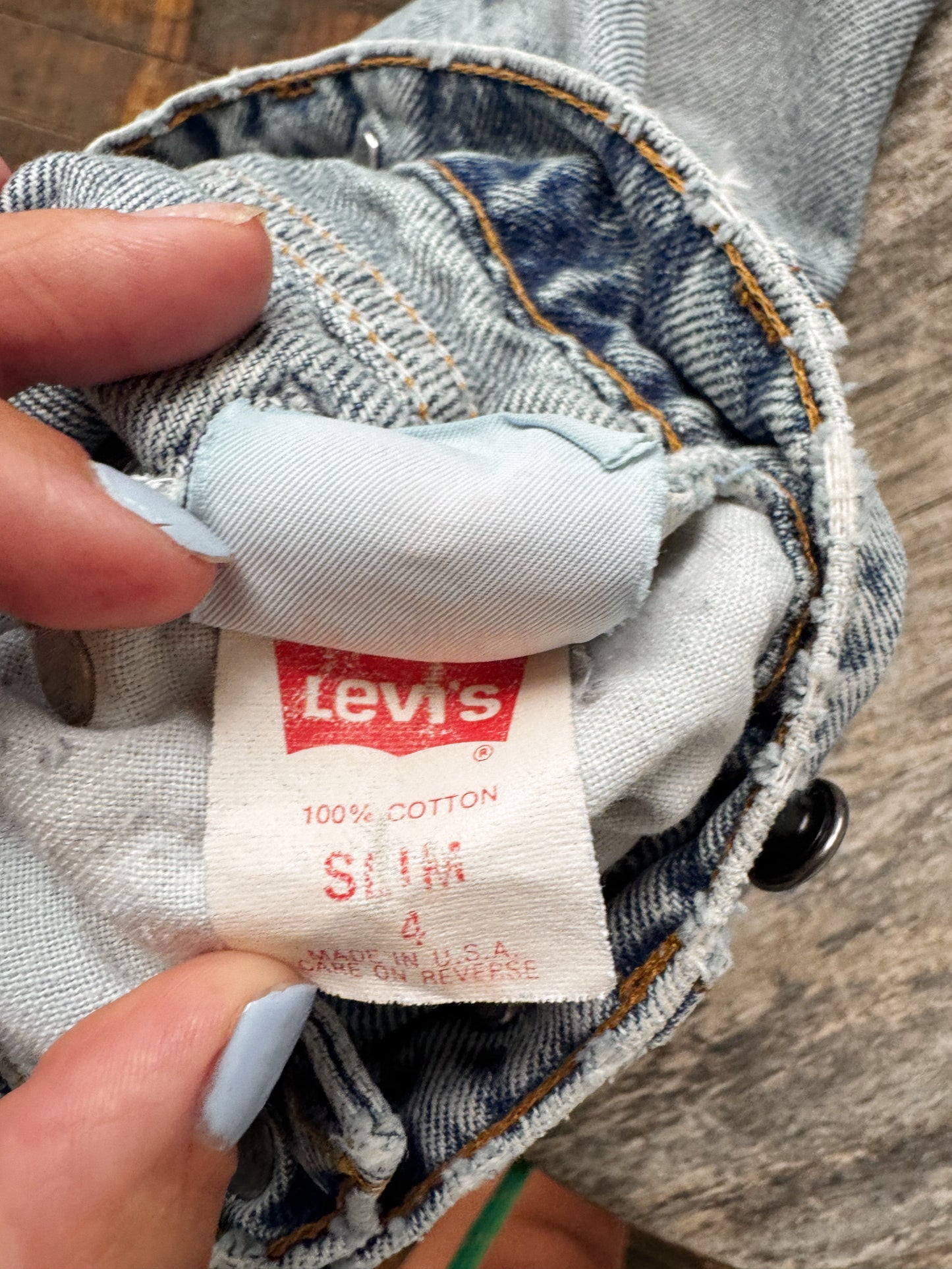 Little Levi's Distressed Jeans (3T)