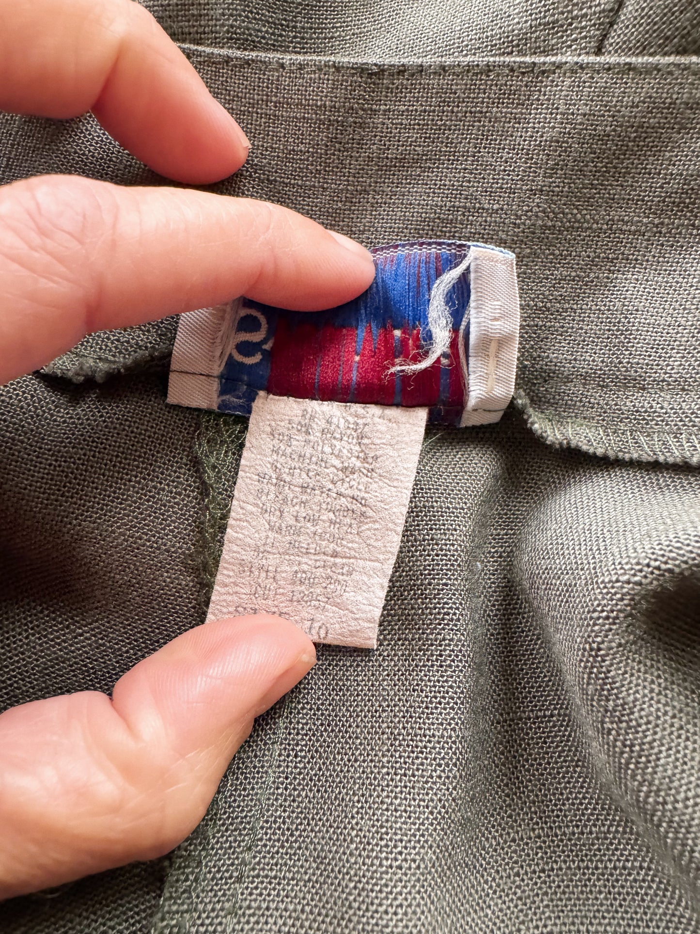 Olive Pleated 90s Mid Shorts (26")