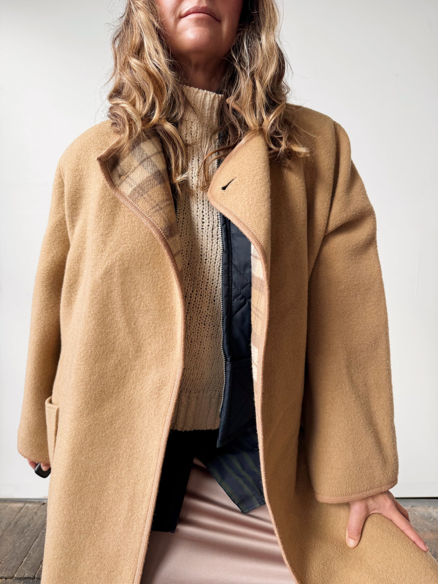 Camel Reversiable Plaid Wool 90s Coat (M)