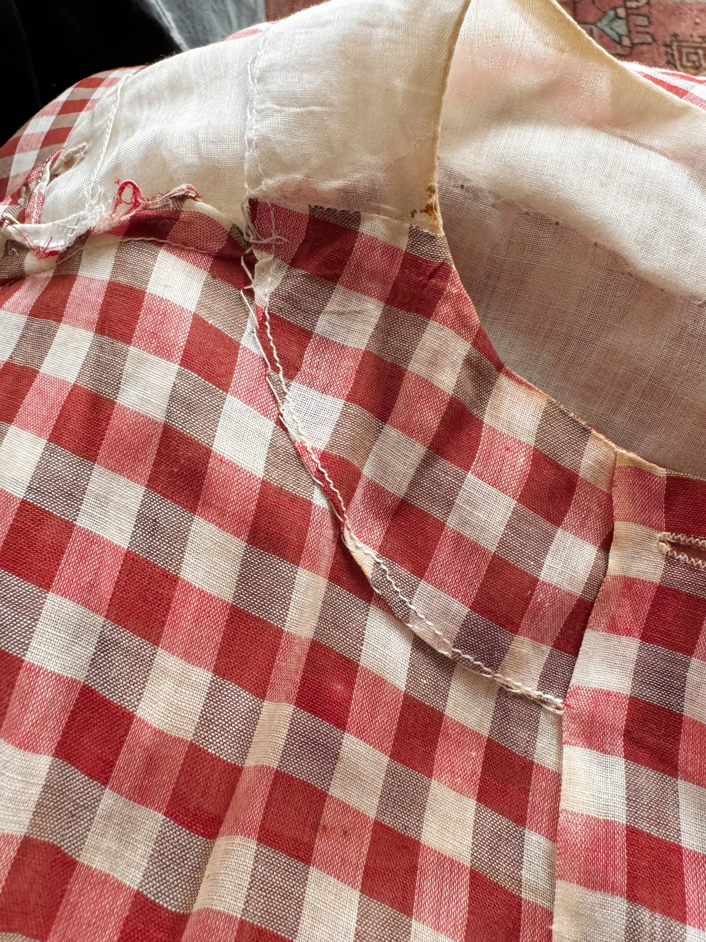 40s Red Buffalo Button Collar Midi Dress (XS)