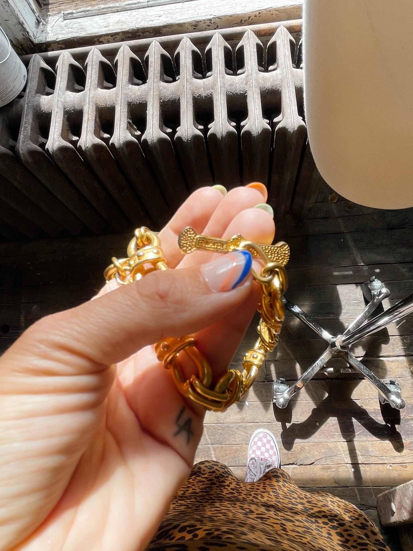 Horsebit Gold Tone Choker