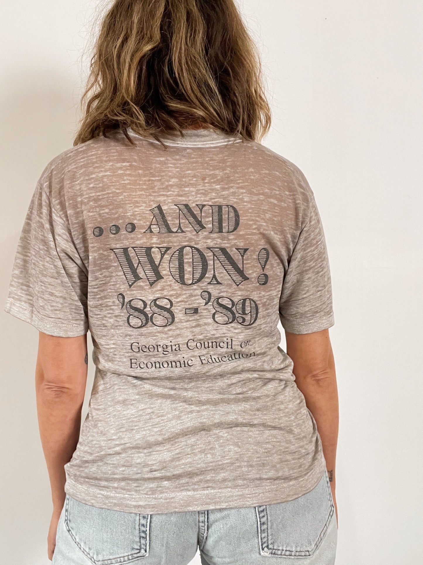 88' Paper Thin Market Tee