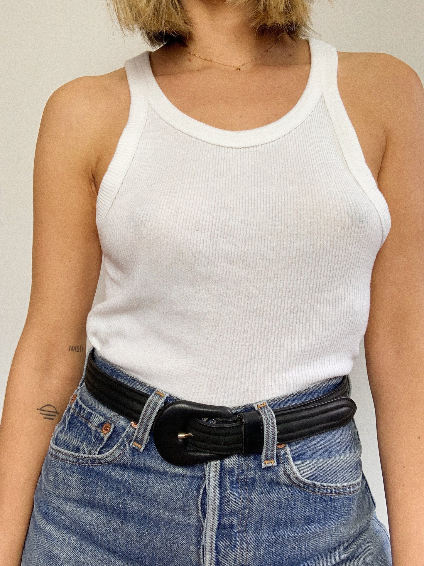 ITALIAN LEATHER BELT / 27"