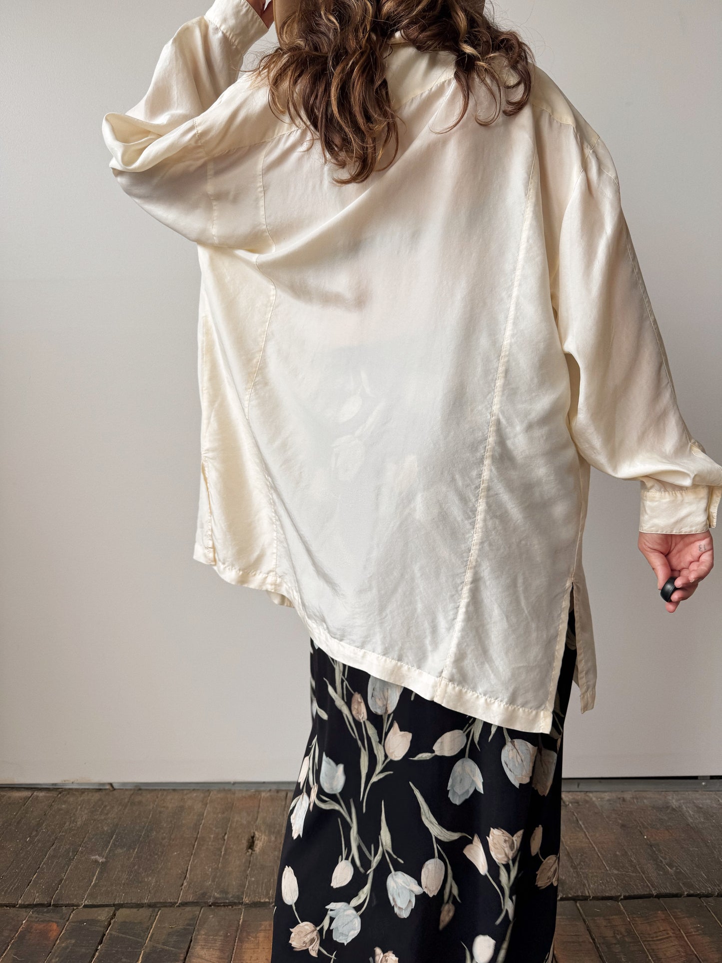 Silk 90s Oversize Ivory Blouse (M)