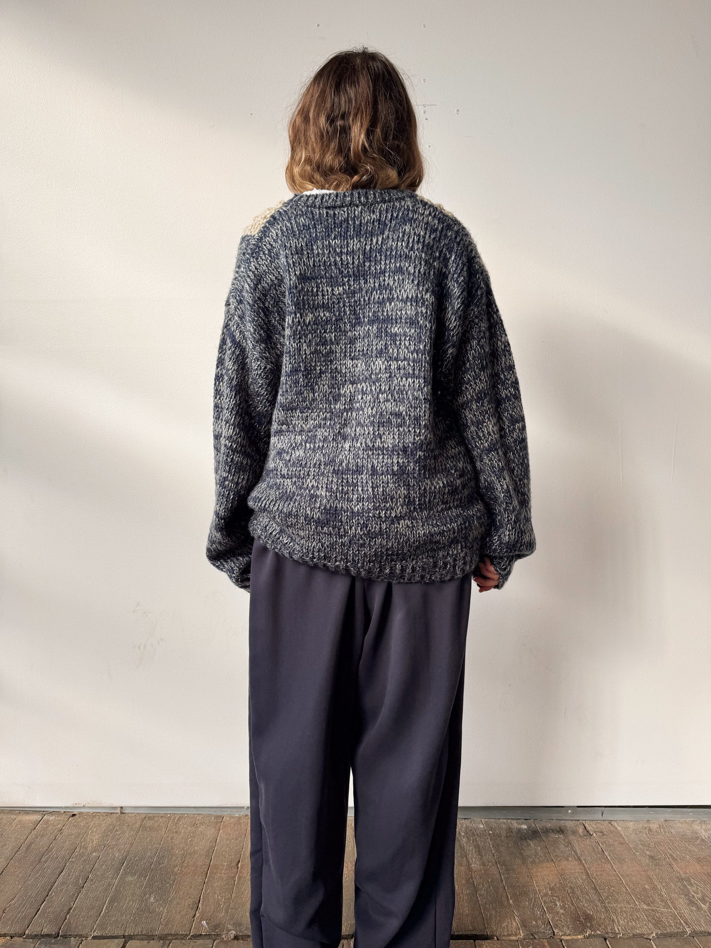 Vintage 90s Navy and Beige Geometric Crewneck Sweater (L)