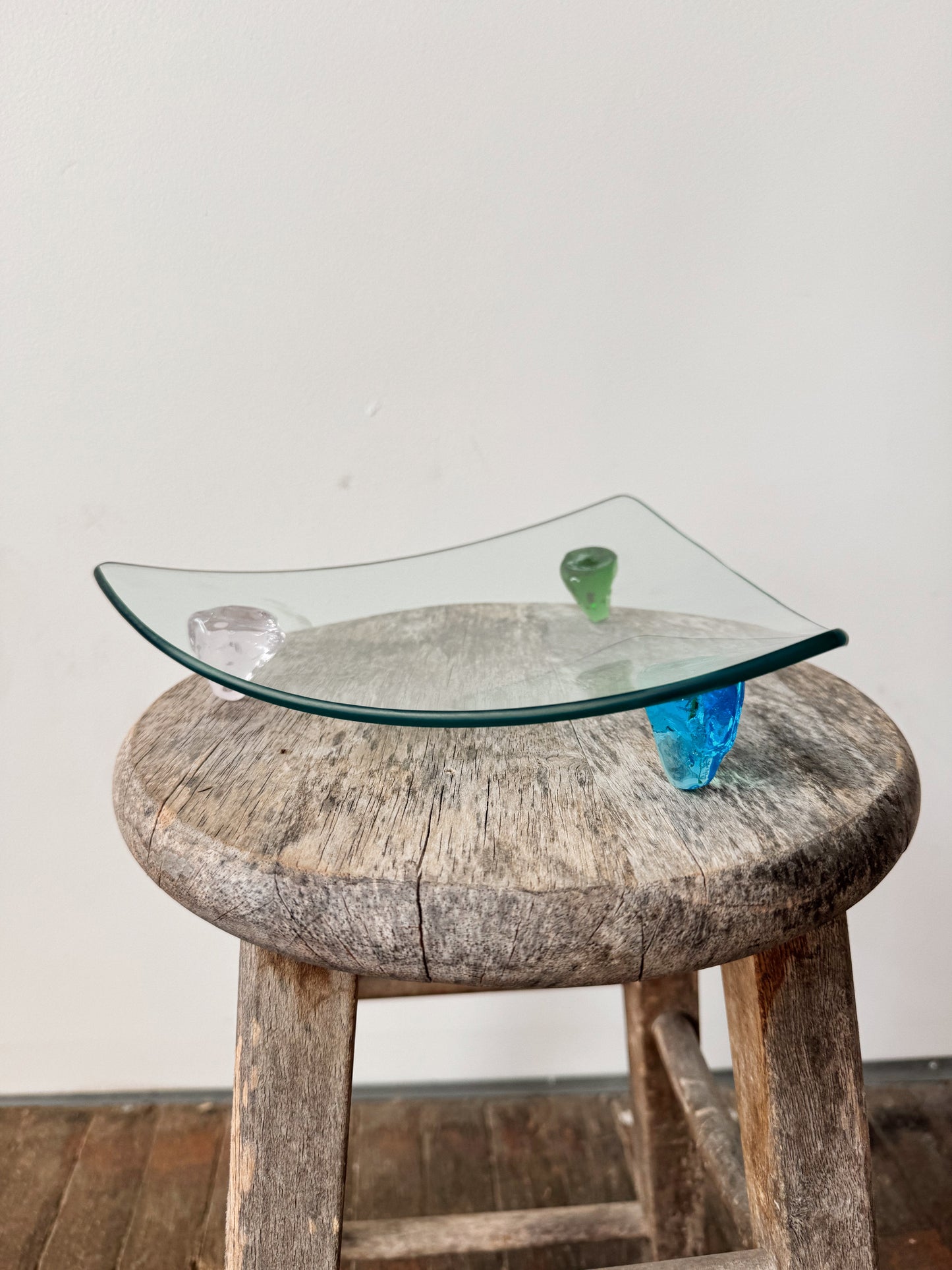 Faux Geodes Triangle Glass Tray