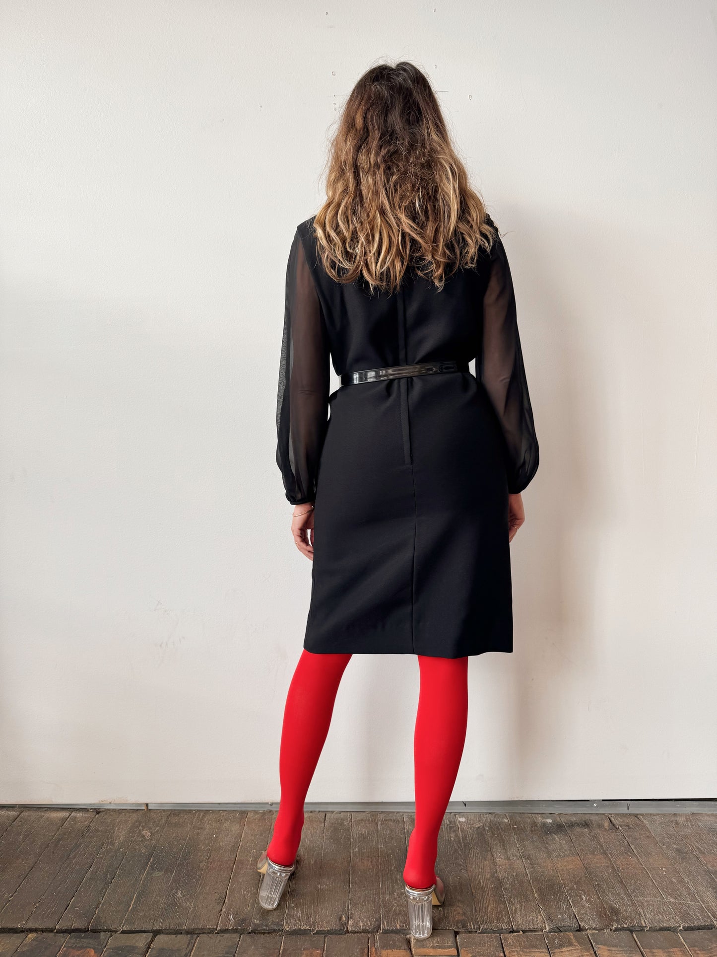 50s Sheer Sleeve and Embellished Collar Cocktail Dress (M)