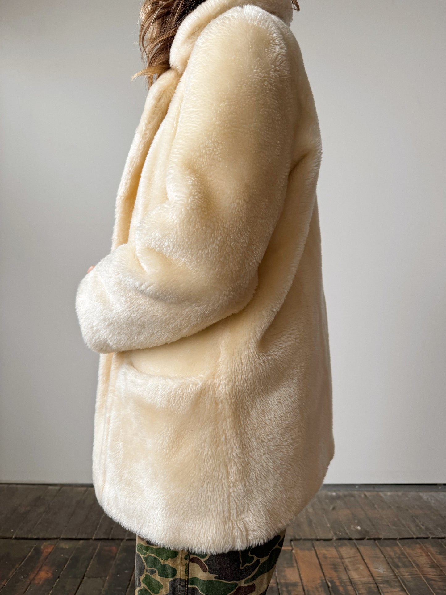 70s Faux Fur Teddy Double-Breasted Coat (M)