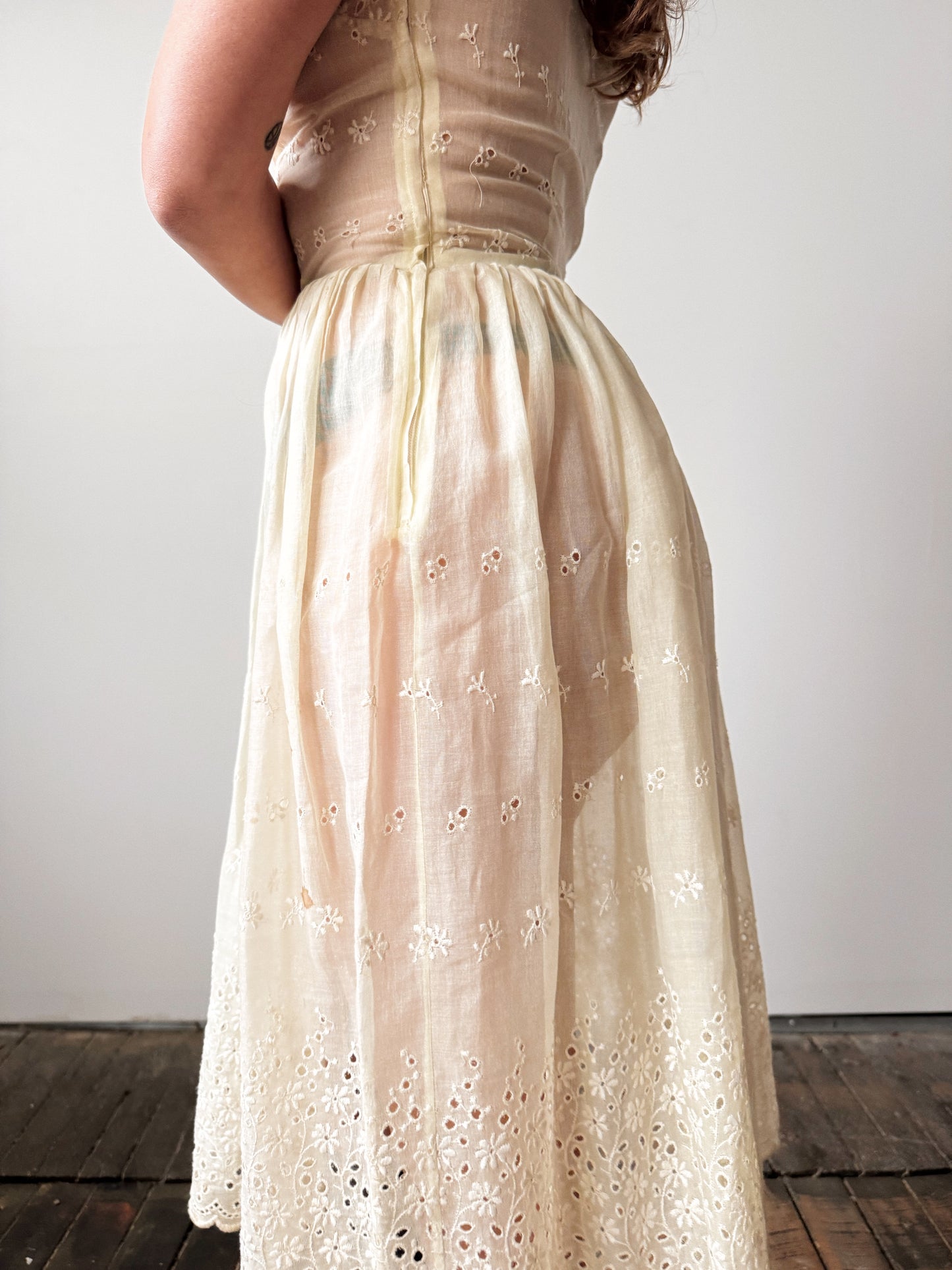 Eyelet 50s Butter Yellow Cheer Dress (XS)