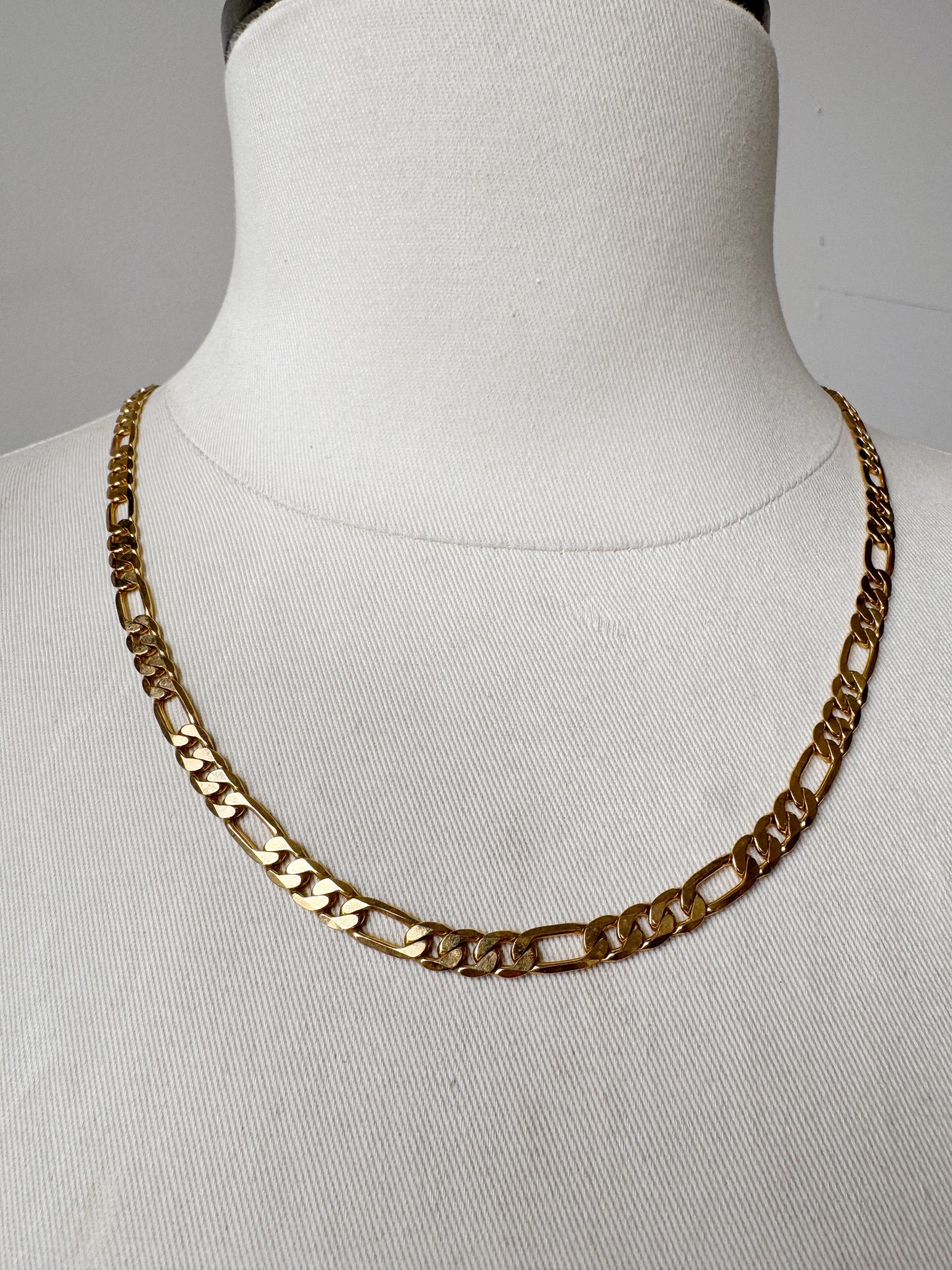 Thick Figaro Gold Tone Necklace 22"