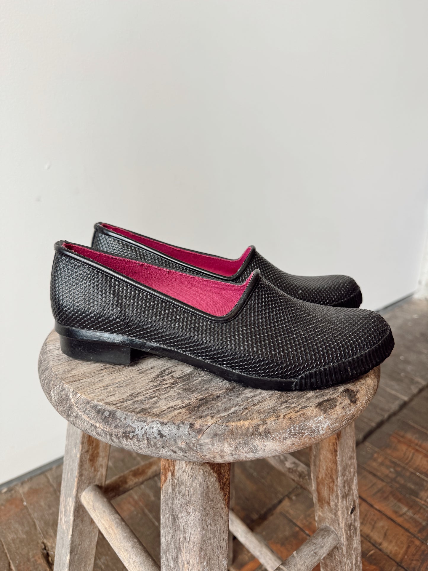 Ruby Rain Waterproof Rupper Shoe (Size 9)