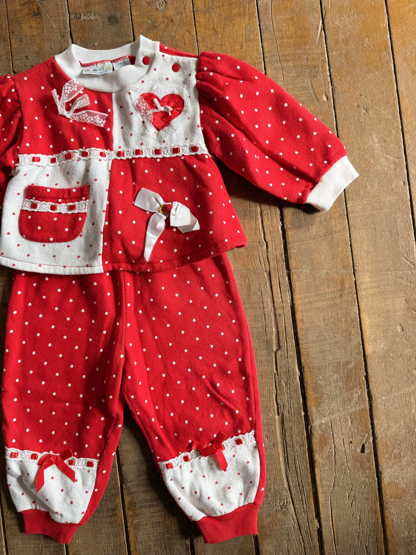 90s Valentine Heart 80s Sweatsuit Set (18mths)