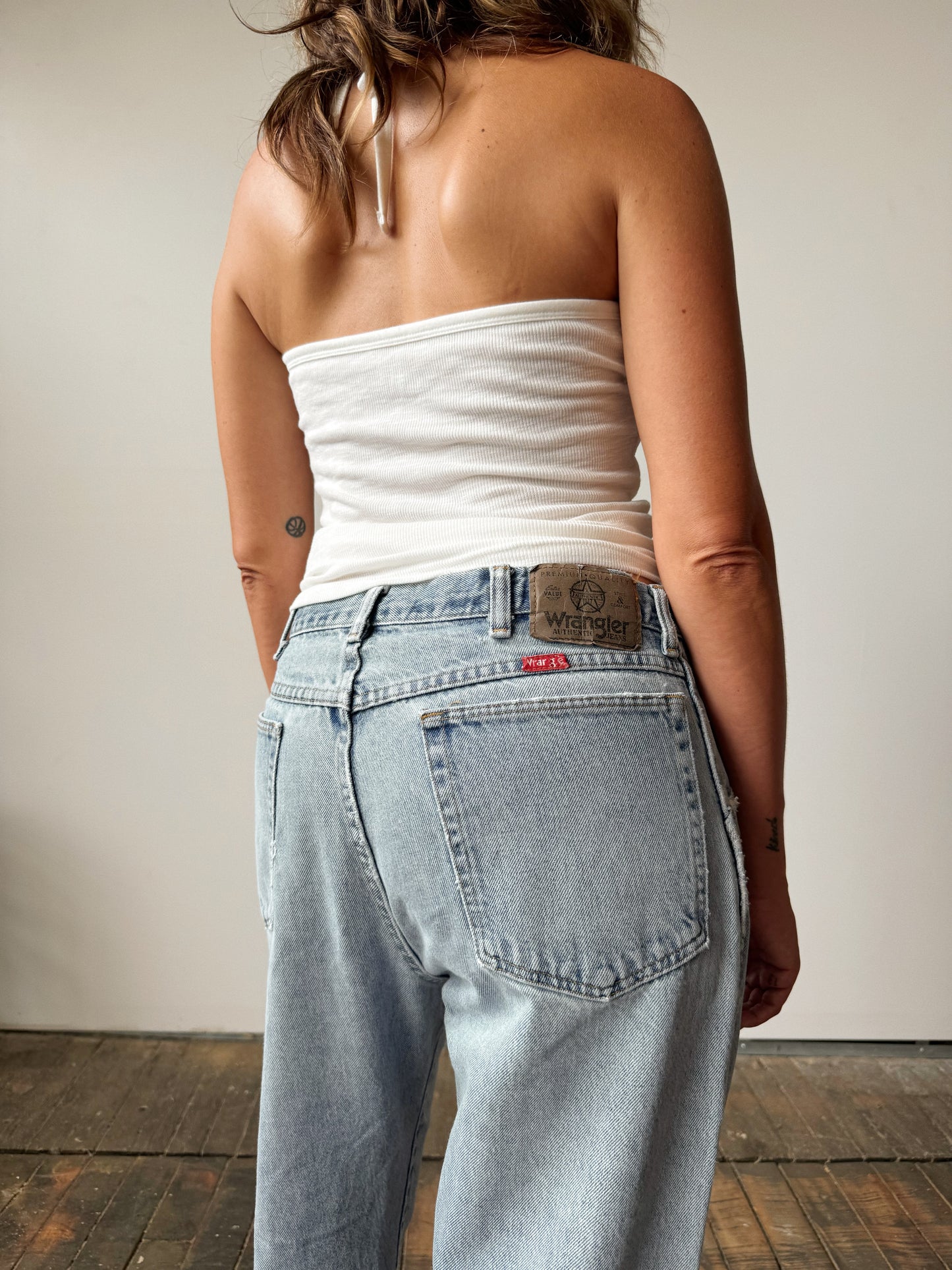 90s Wrangler Lightwash Jeans (34")