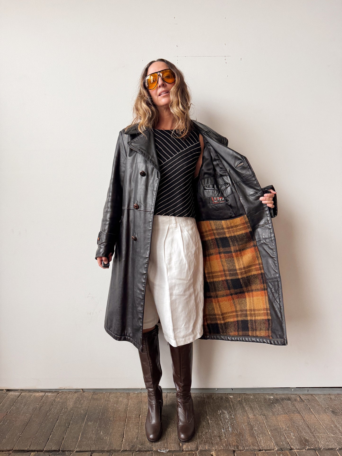 60s Oversized Leather Trench Coat with Flannel Lining (XL)