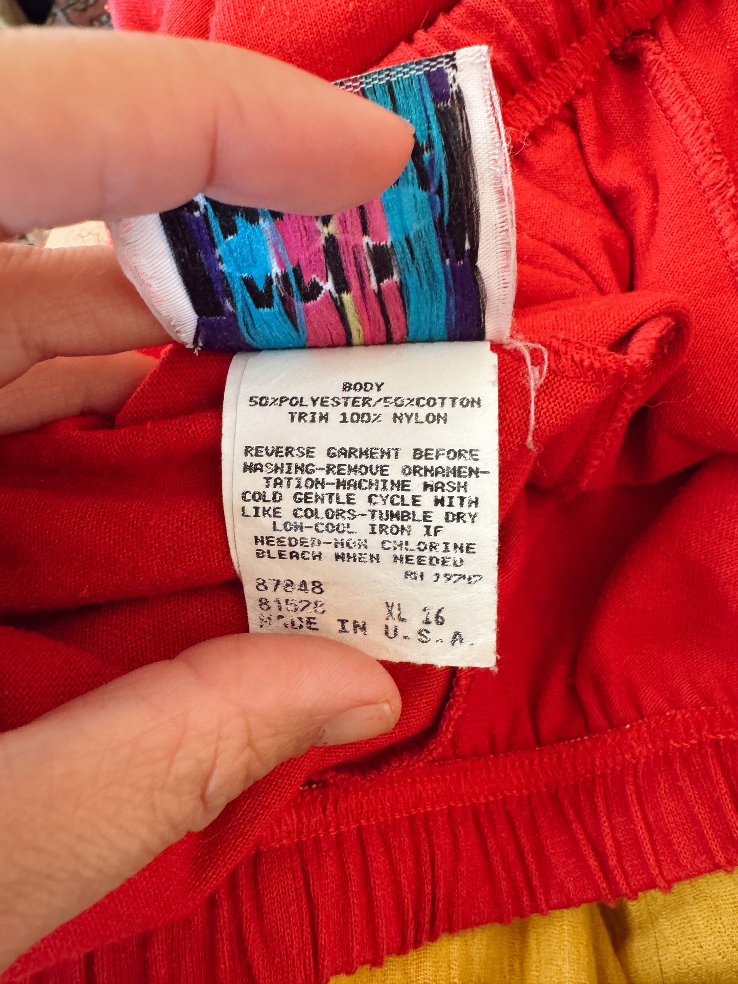 Laguna Sport Elastic 80s Cotton Shorts (25")