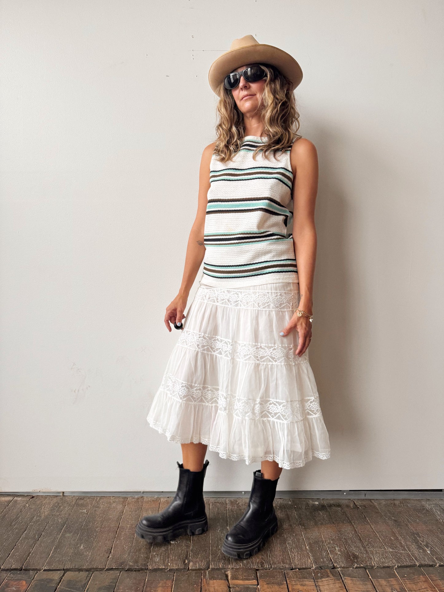 Striped Textured 70s Tank Top (L)