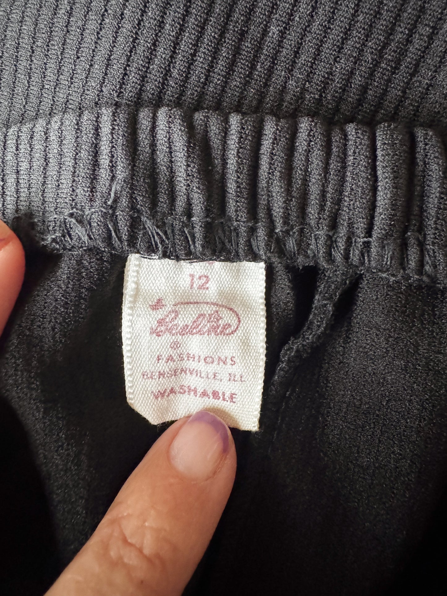 Ribbed Black 70s Stirrup Pant (XS)