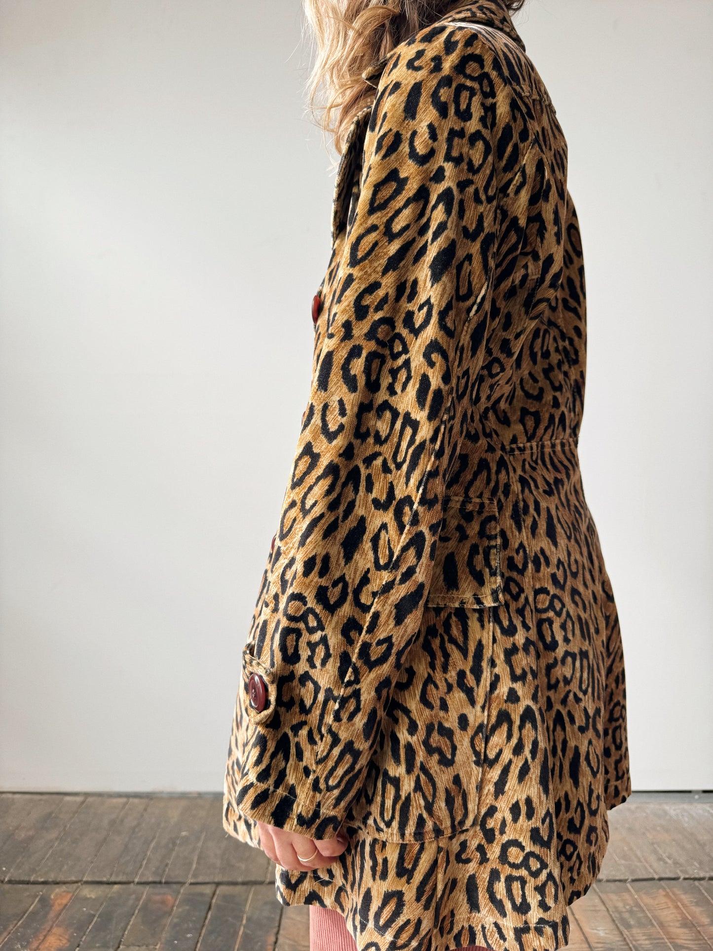 90s Leopard Coat (M)