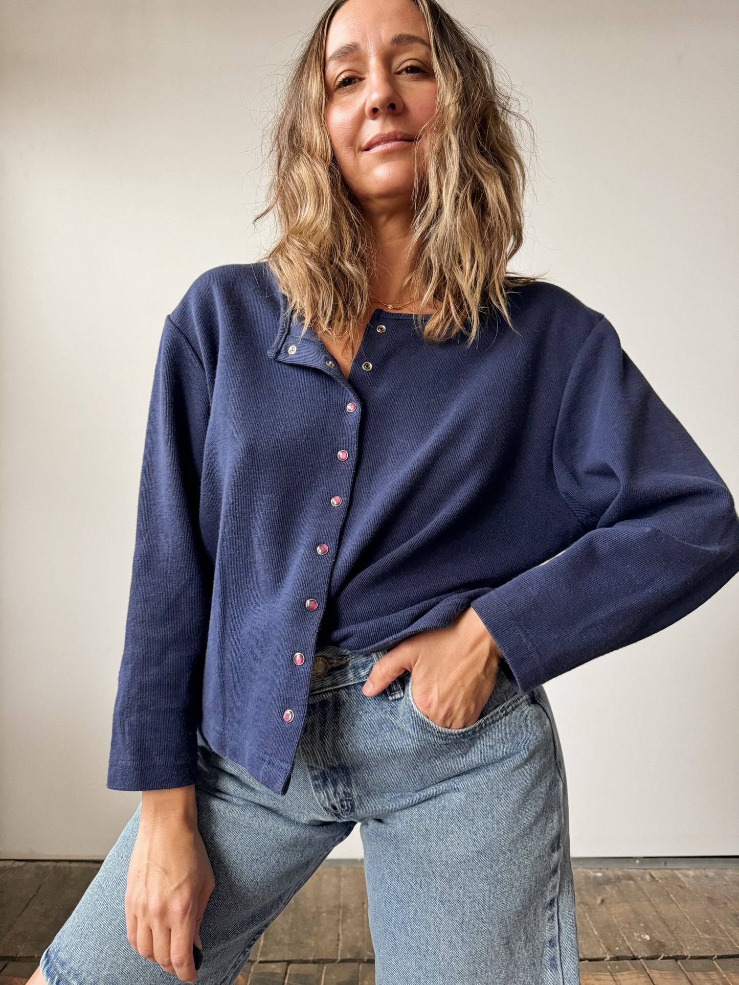 90s Navy Snap Button Cropped Longsleeve (M)