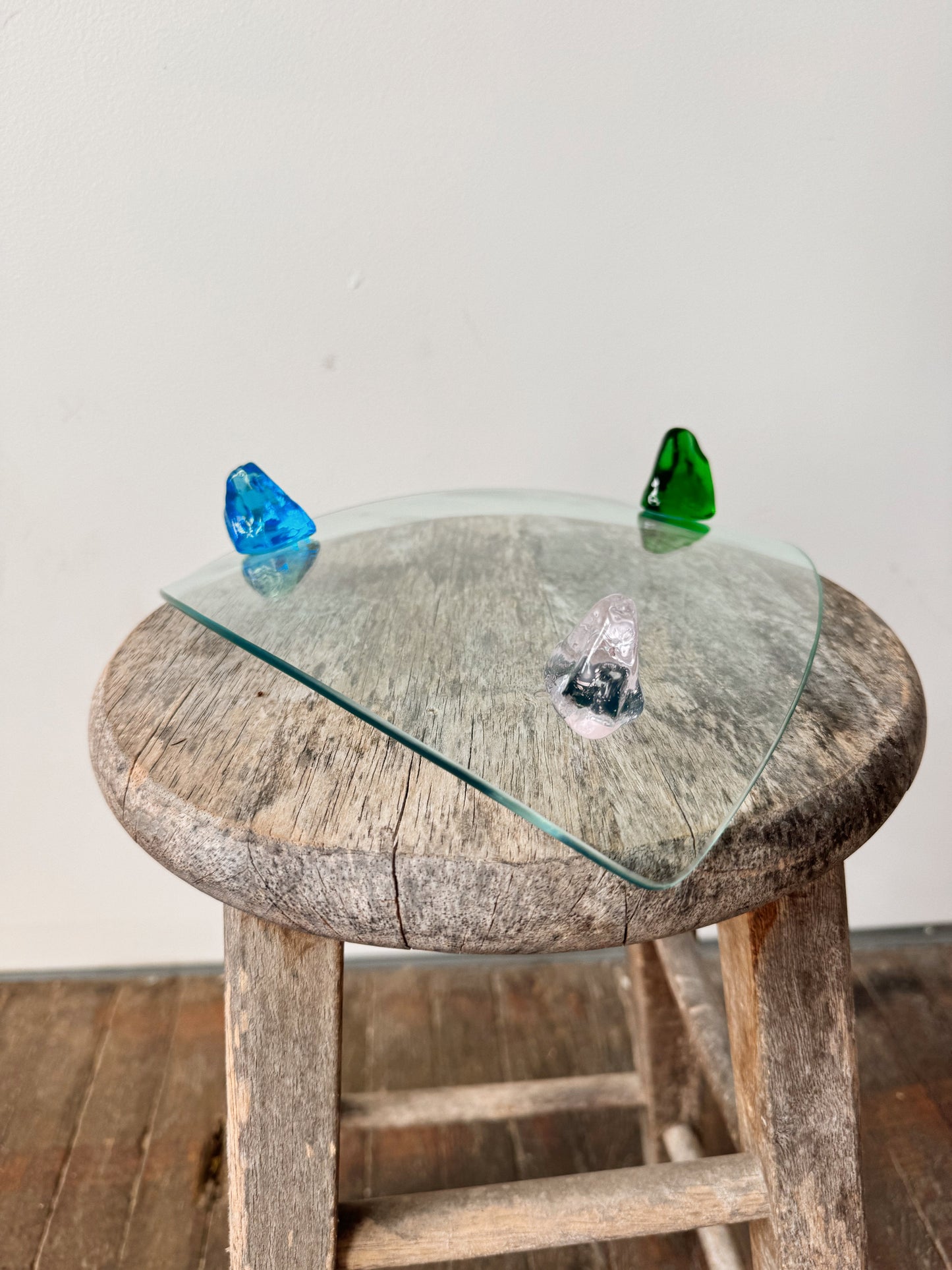 Faux Geodes Triangle Glass Tray
