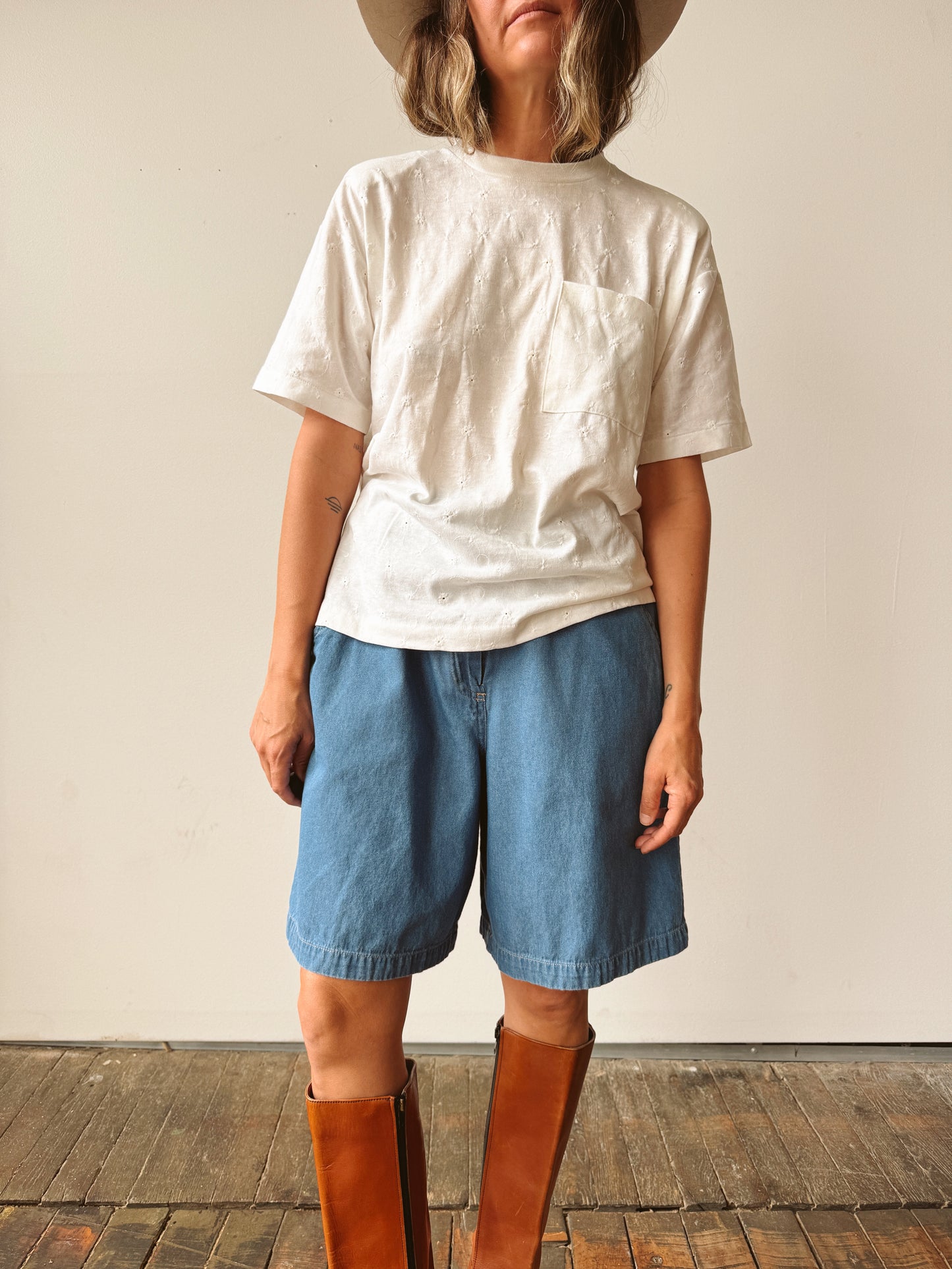 Eyelet 90s Cotton White T-Shirt (M)