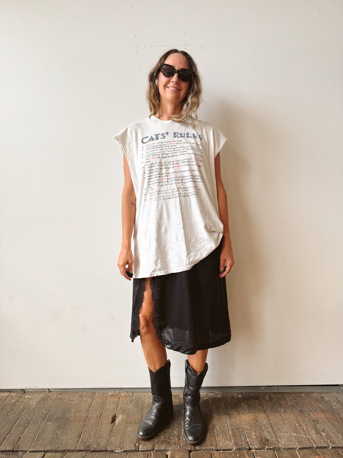 Cat's Rules 90s Sleeveless T-Shirt (XL)