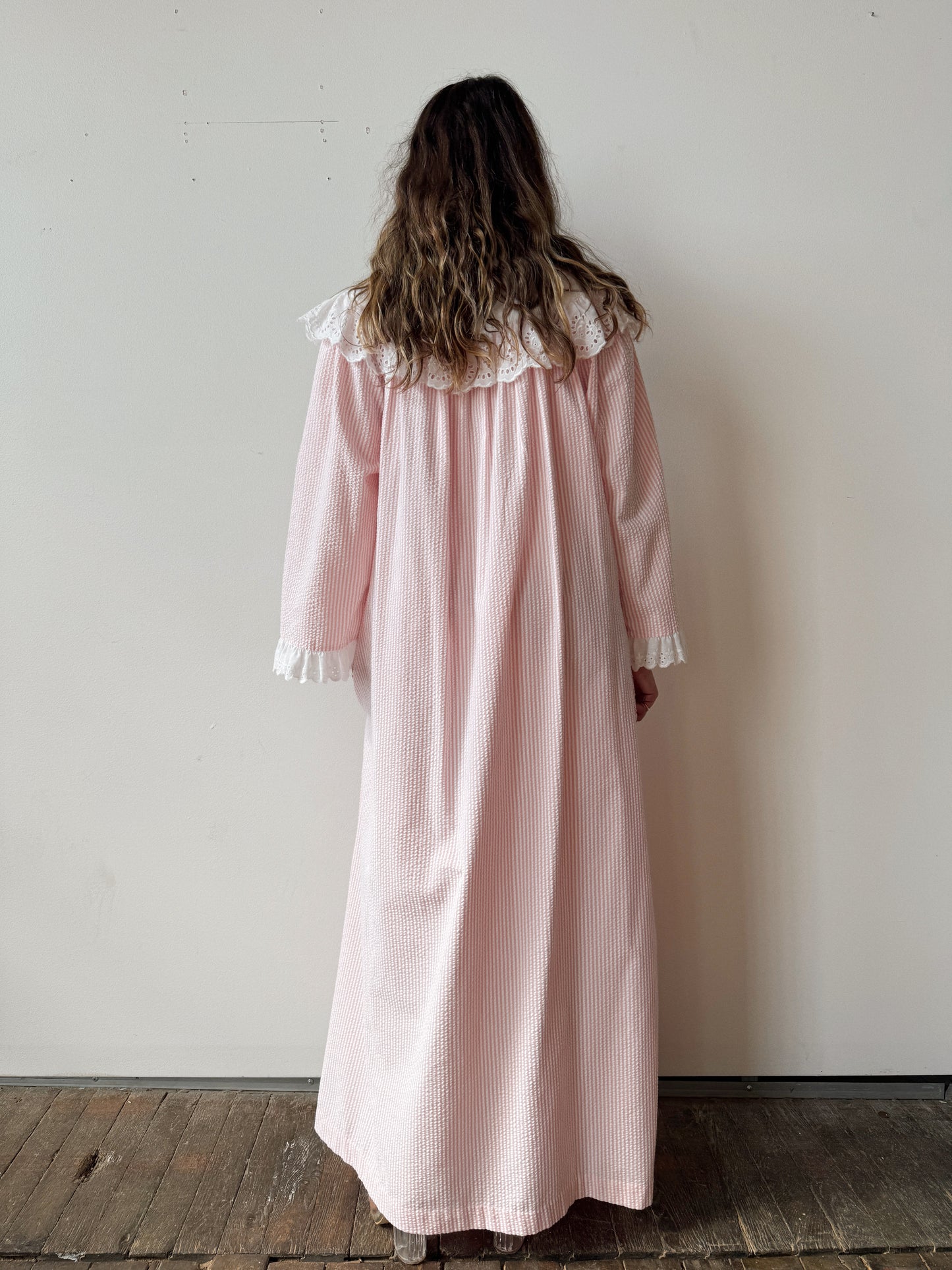 Seersucker Pink Cottage Robe (L)