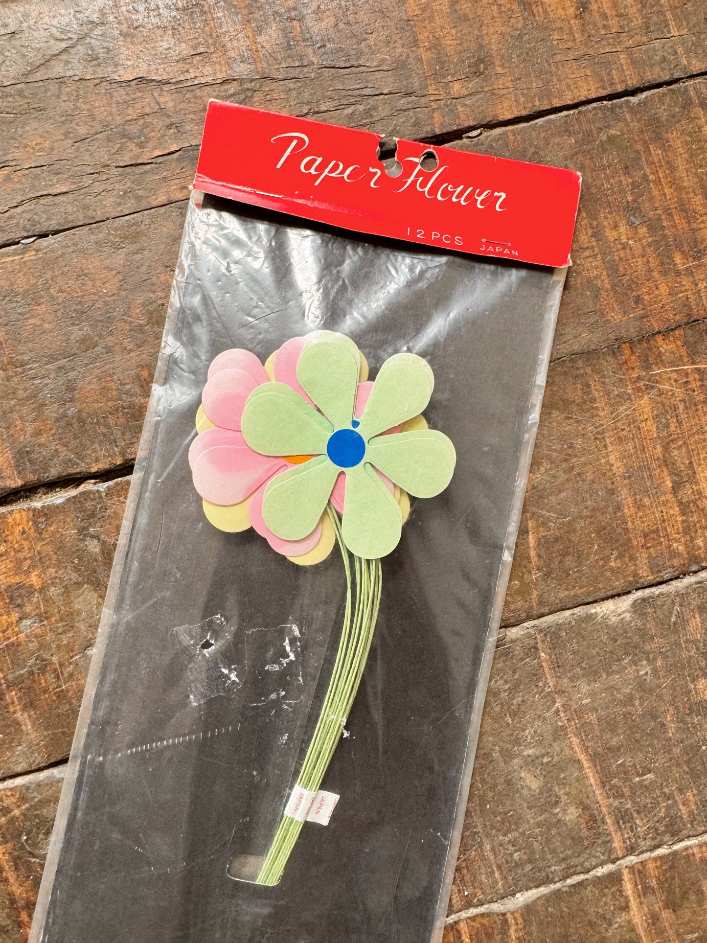 60s Japanese Paper Daisy Flowers, Unopened