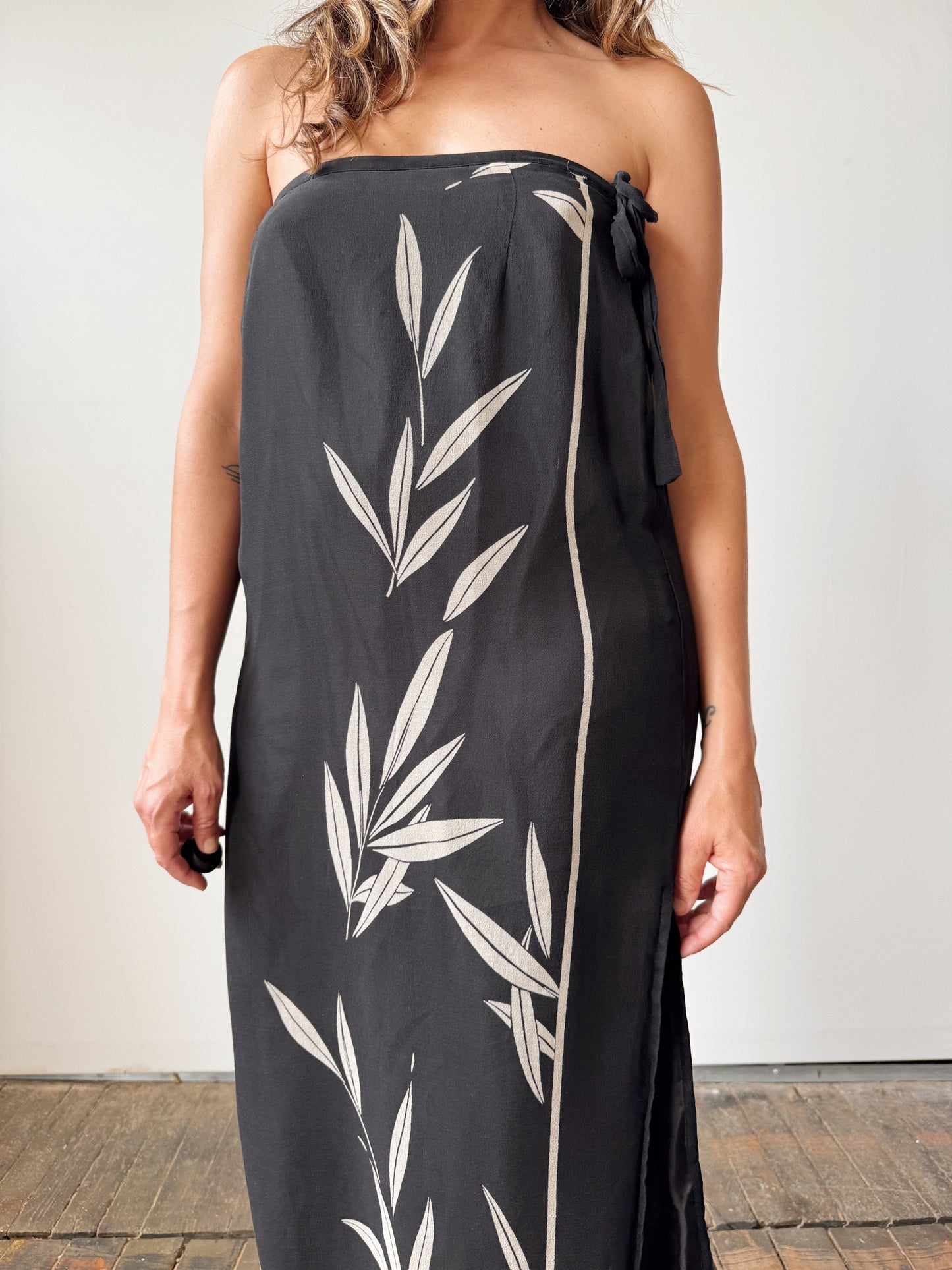 Silk 90s Slit Maxi Skirt (M)