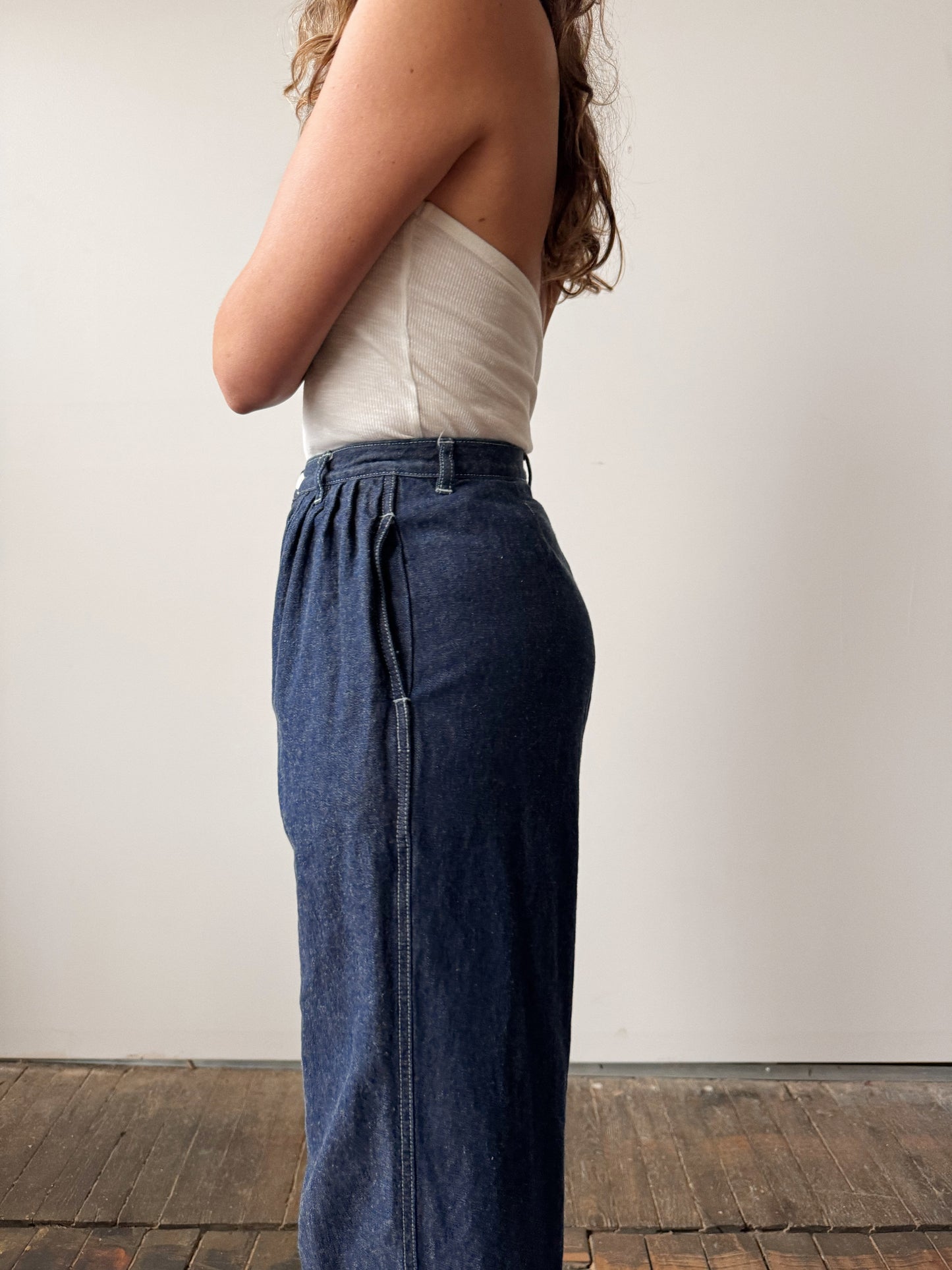 70s Cotton Gloria Cuffed Denim Jeans (25")