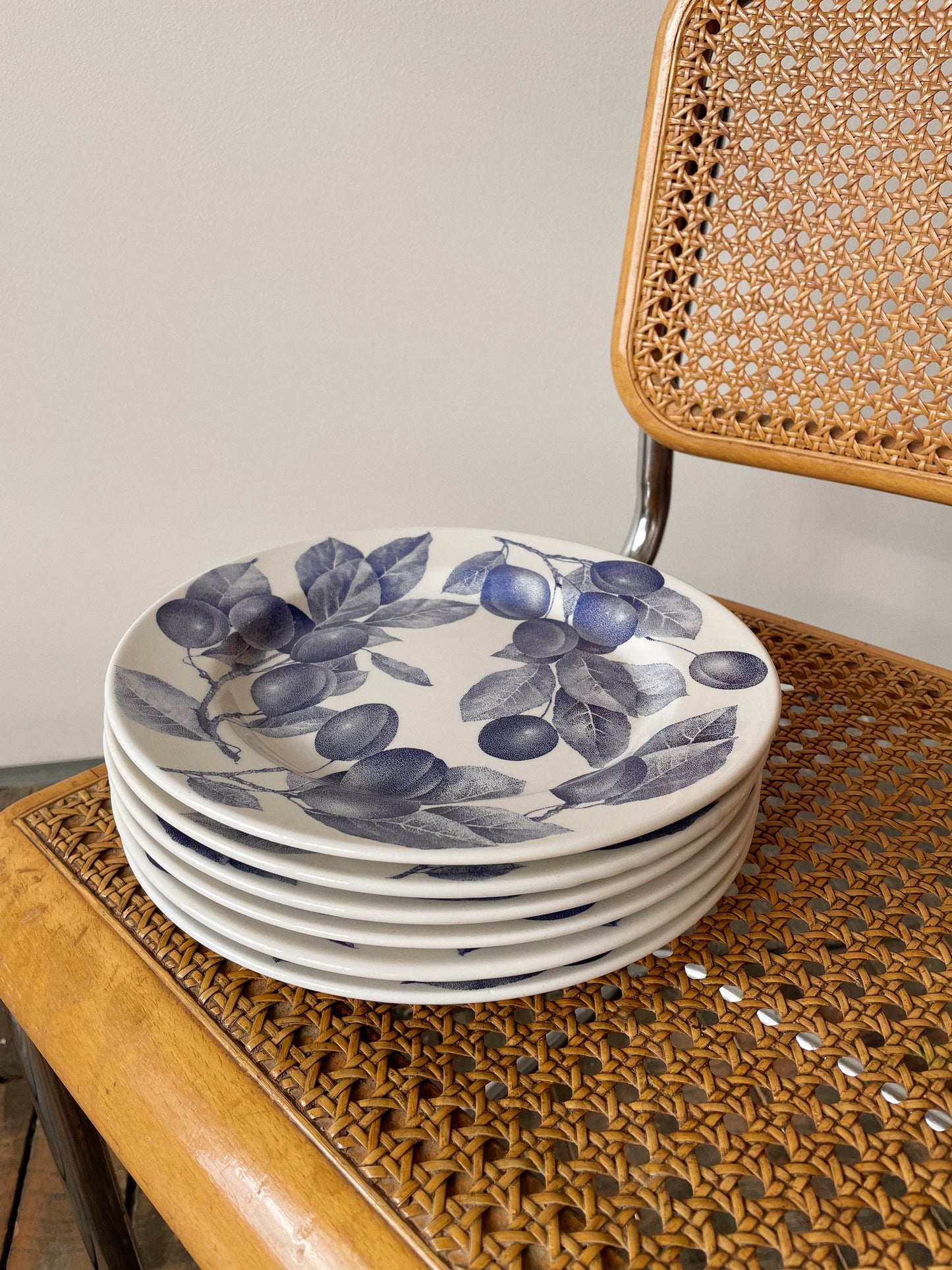 Italian Crate & Barrel Plums 10" Plates, Set of 6