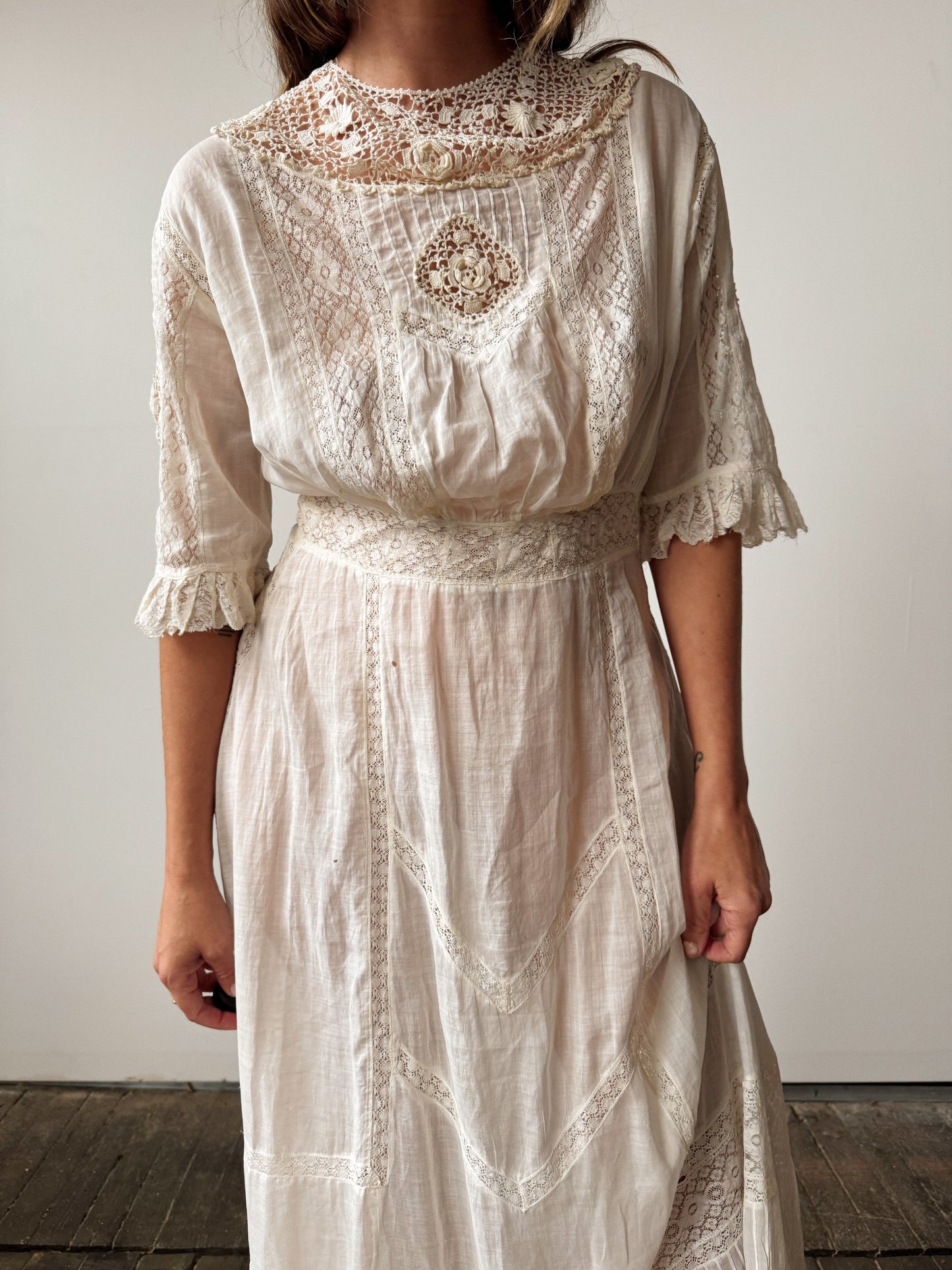 Antique Edwardian 1900s White Cotton Lace Dress (M)