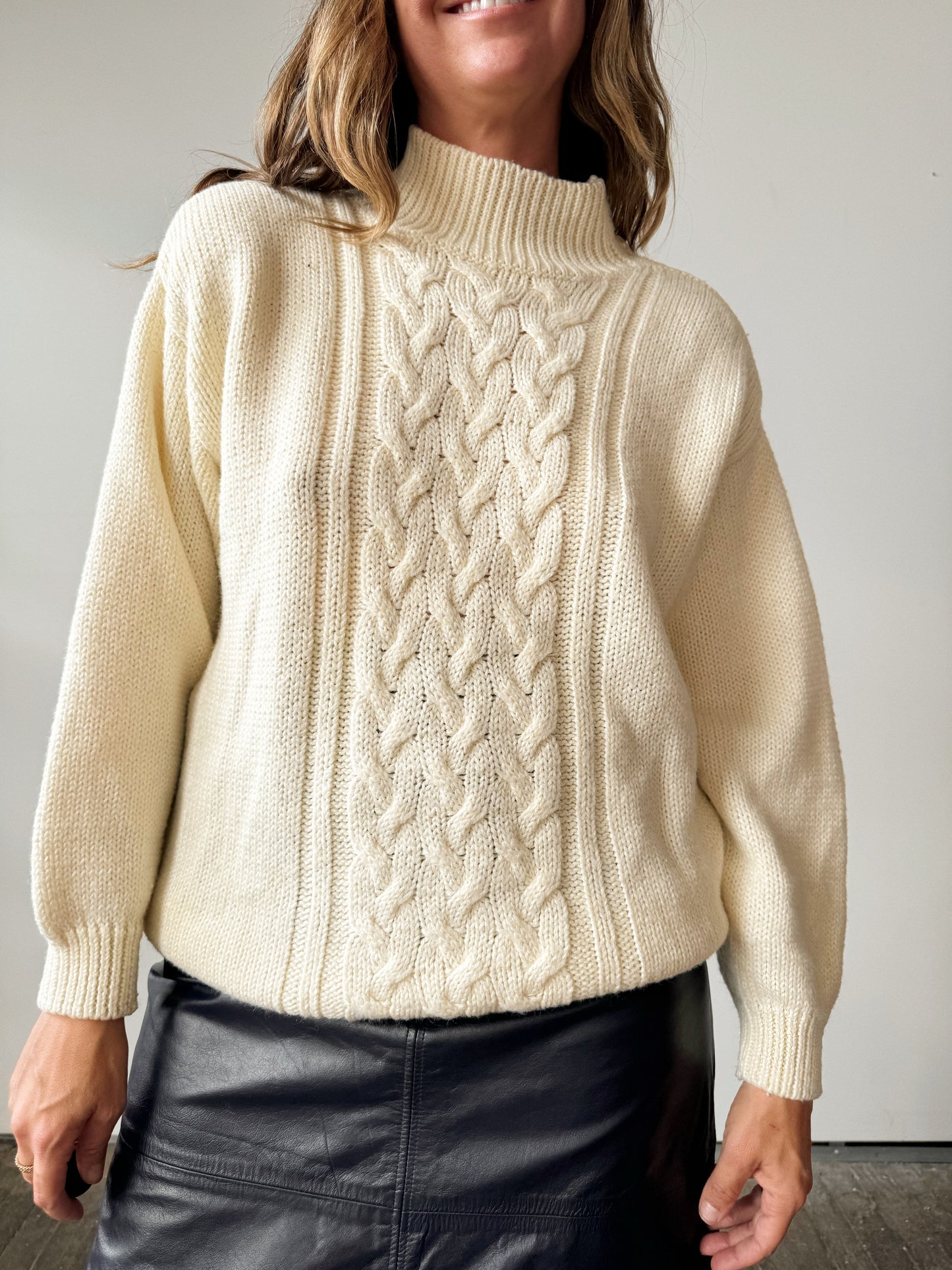 Le Moda Wool Knit Sweater (S)