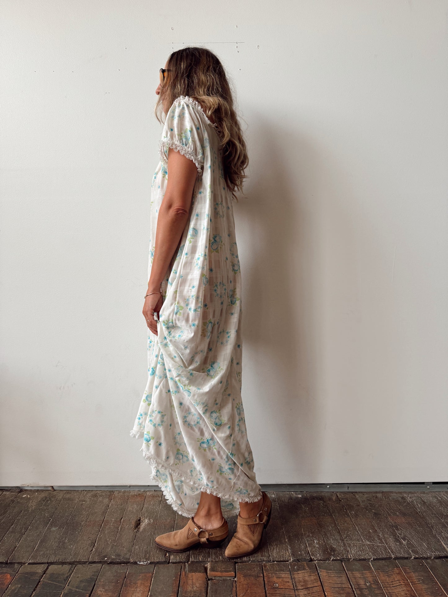 70s Nylon Lace Maxi Floral Dress (M)
