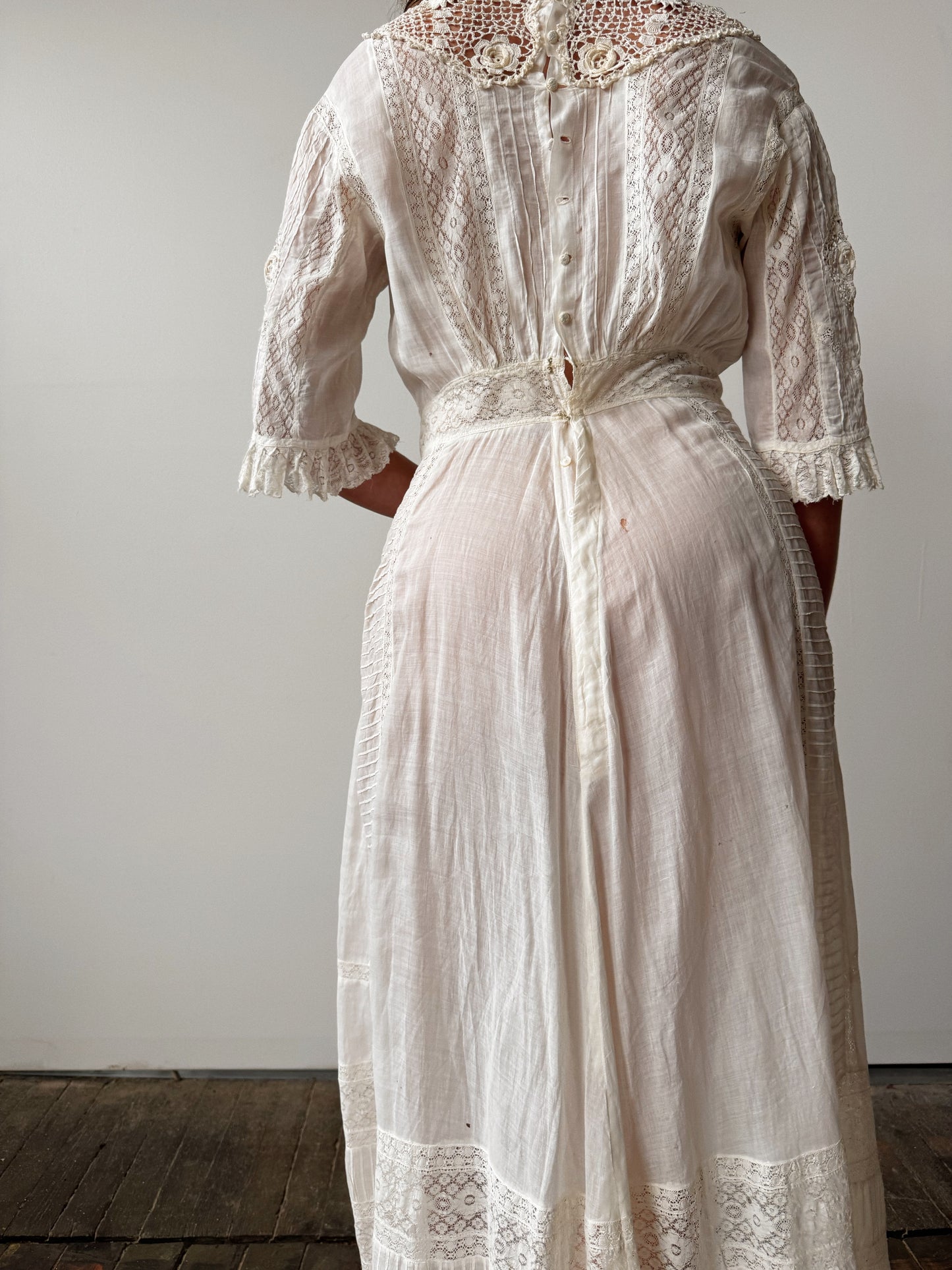 Antique Edwardian 1900s White Cotton Lace Dress (M)