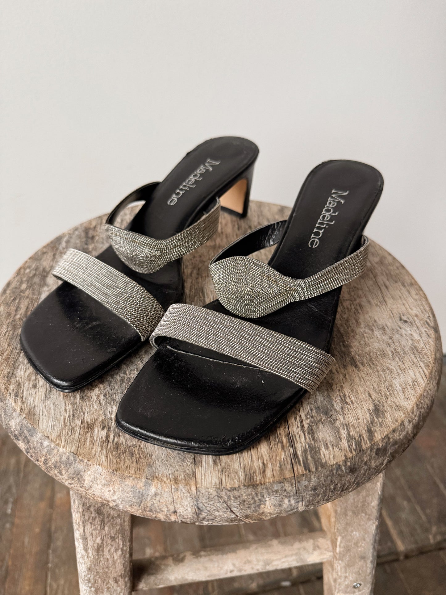 Metal Two-Strap 90s Sandal (7.5)