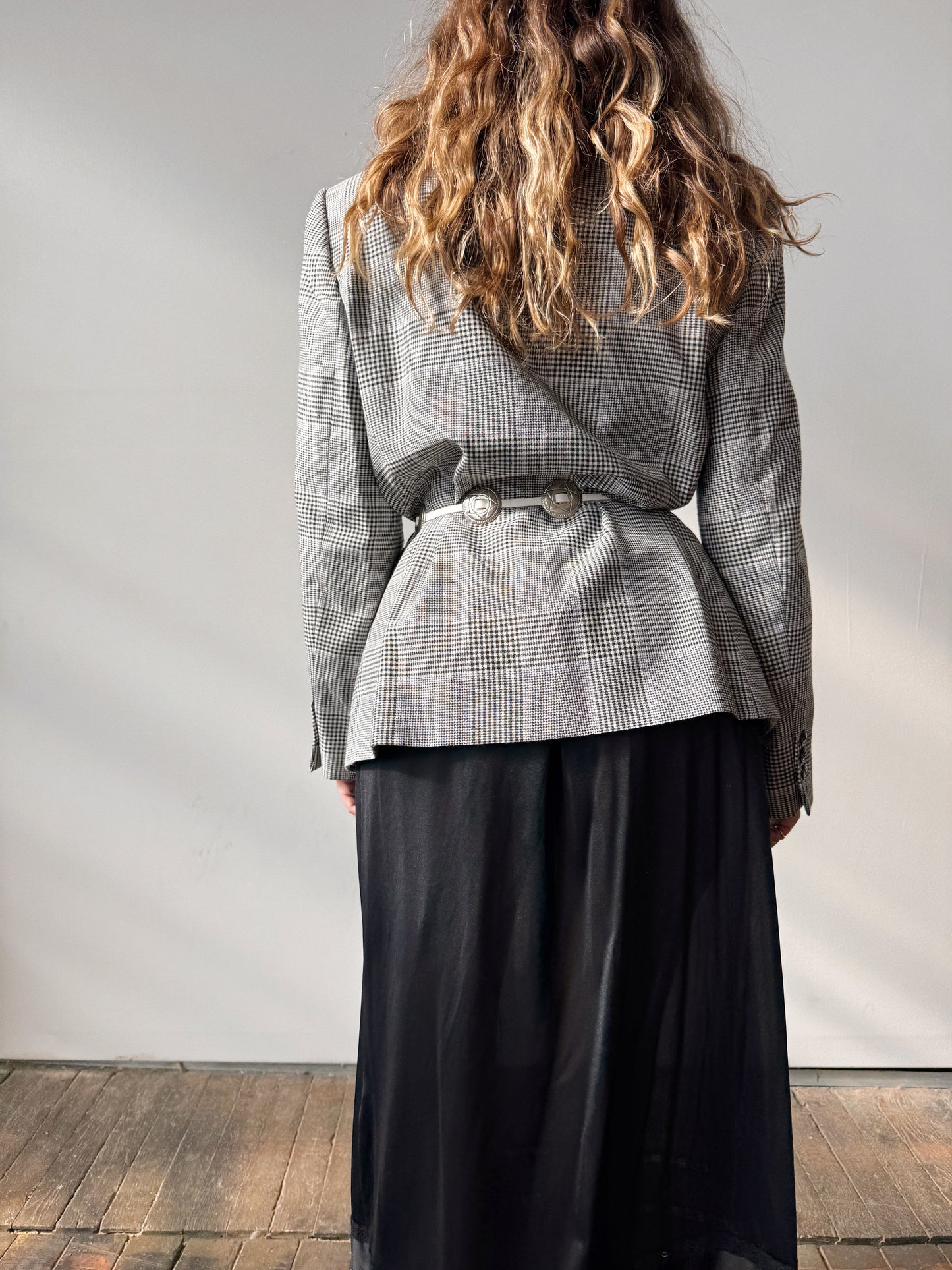 V-Neck One-Button Houndstooth Blazer (M)