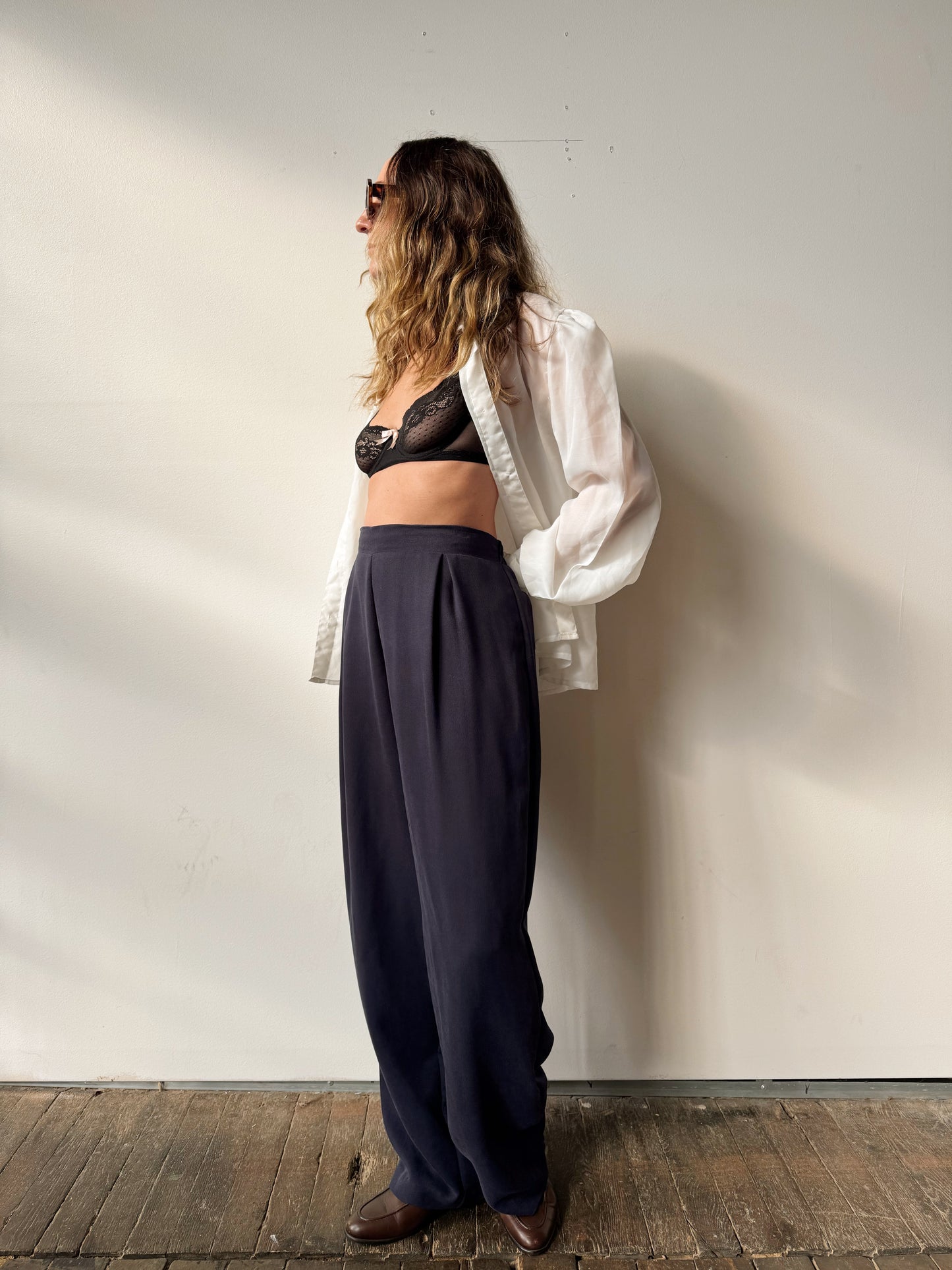 90s Navy Soft Wideleg Trouser Pant (28")