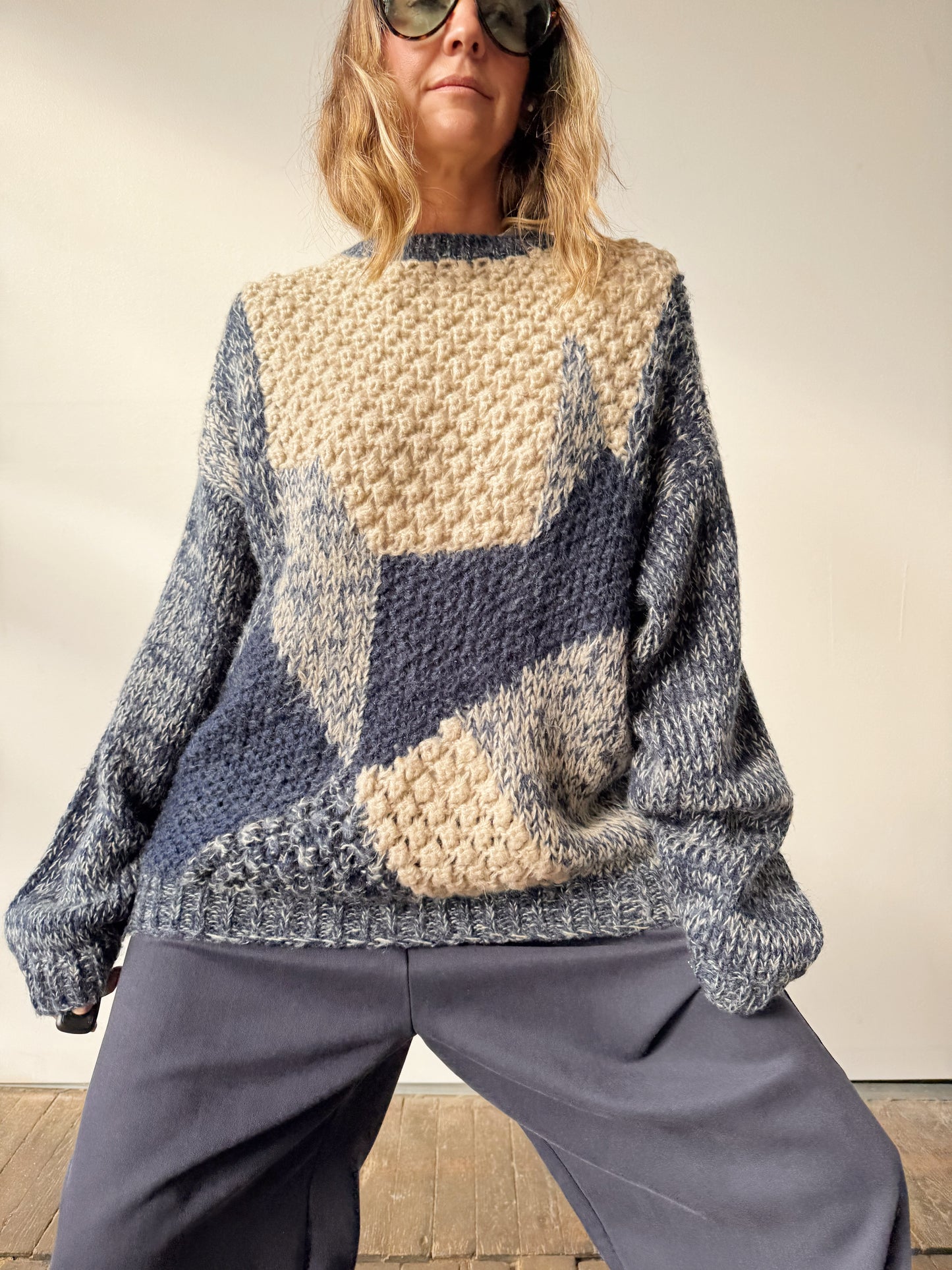 Vintage 90s Navy and Beige Geometric Crewneck Sweater (L)