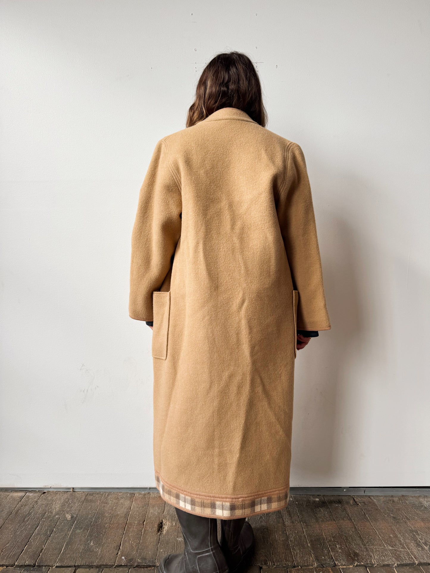 Camel Reversiable Plaid Wool 90s Coat (M)