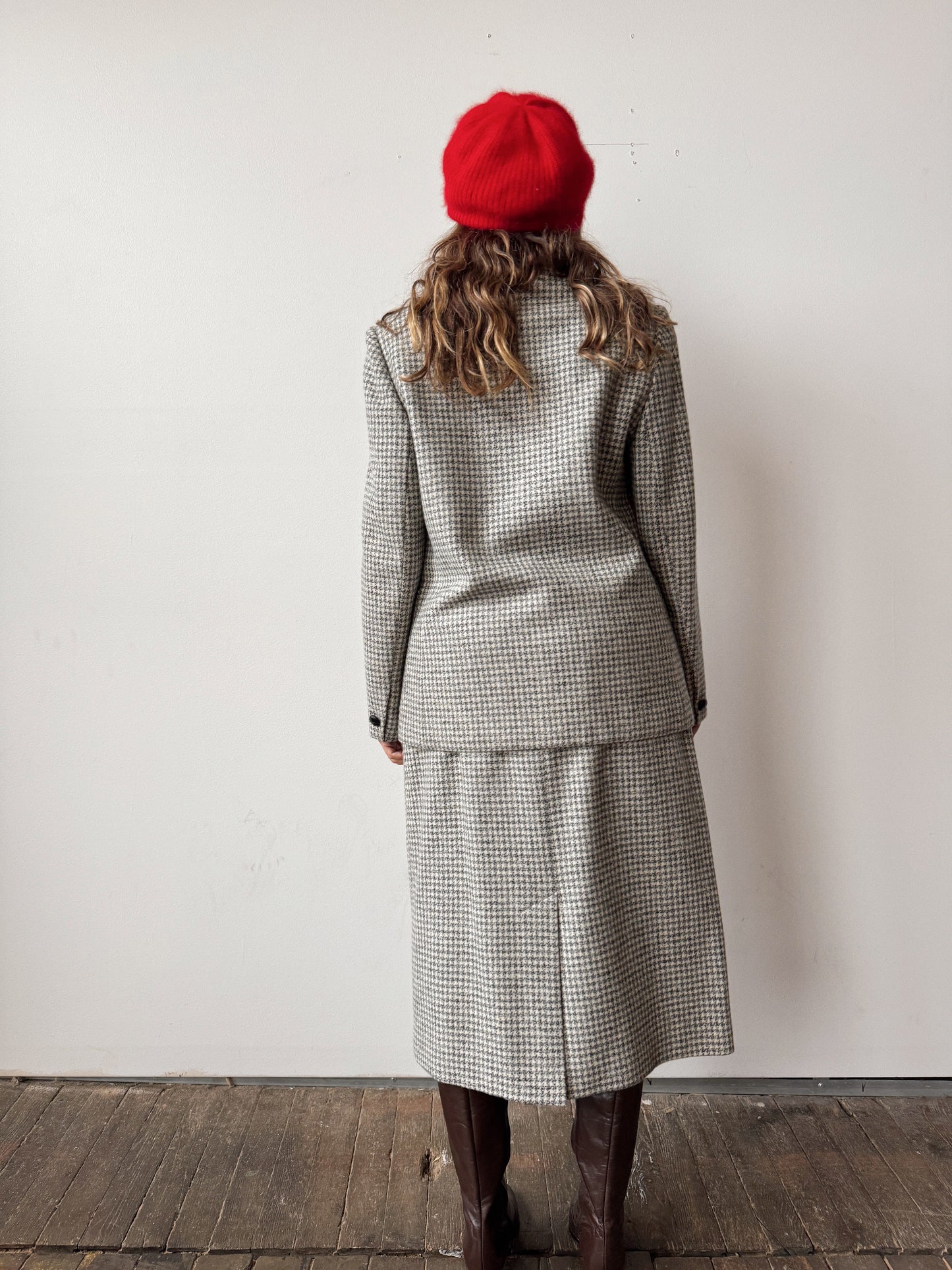 Houndstooth Wool 70s Skirt Suit Set (M)