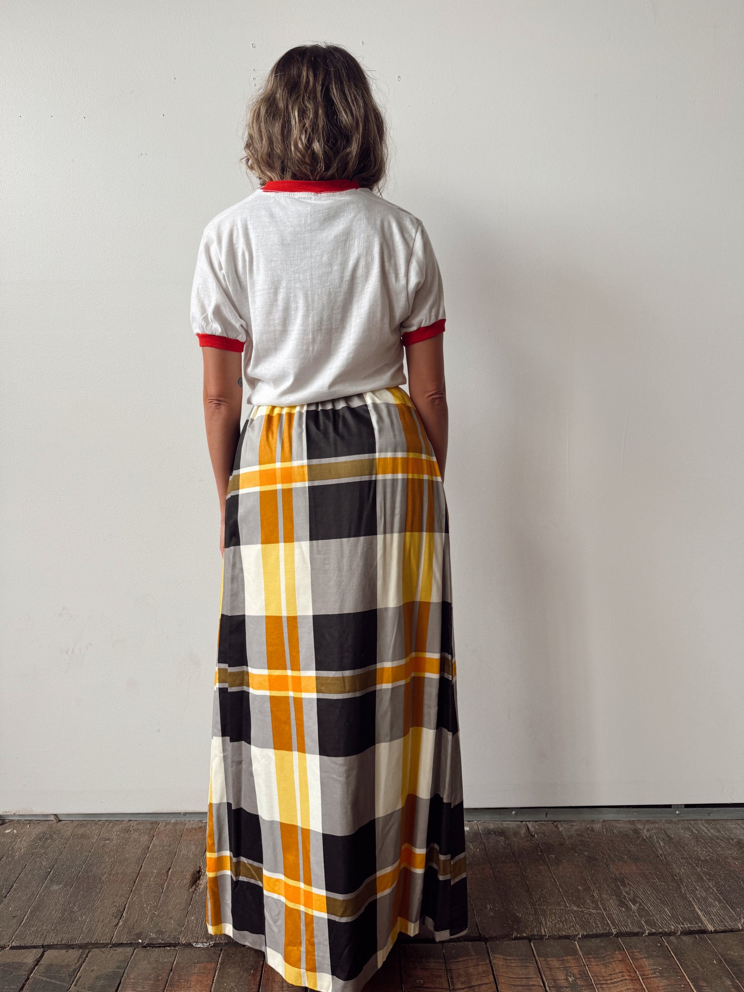 Carroll Reed Ski Shop Plaid Maxi Plaid 70s Skirt (25")