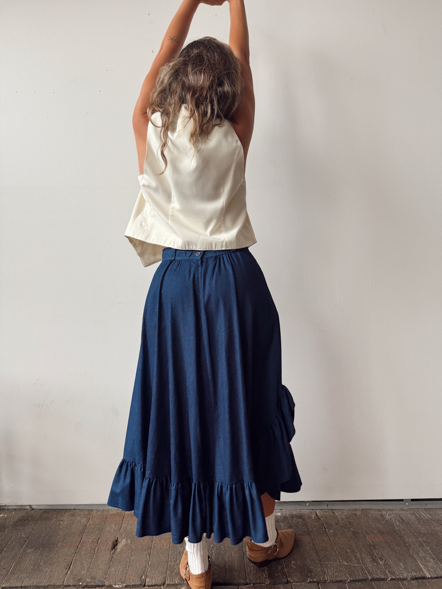 Silk 70s Ivory Button Vest (M)