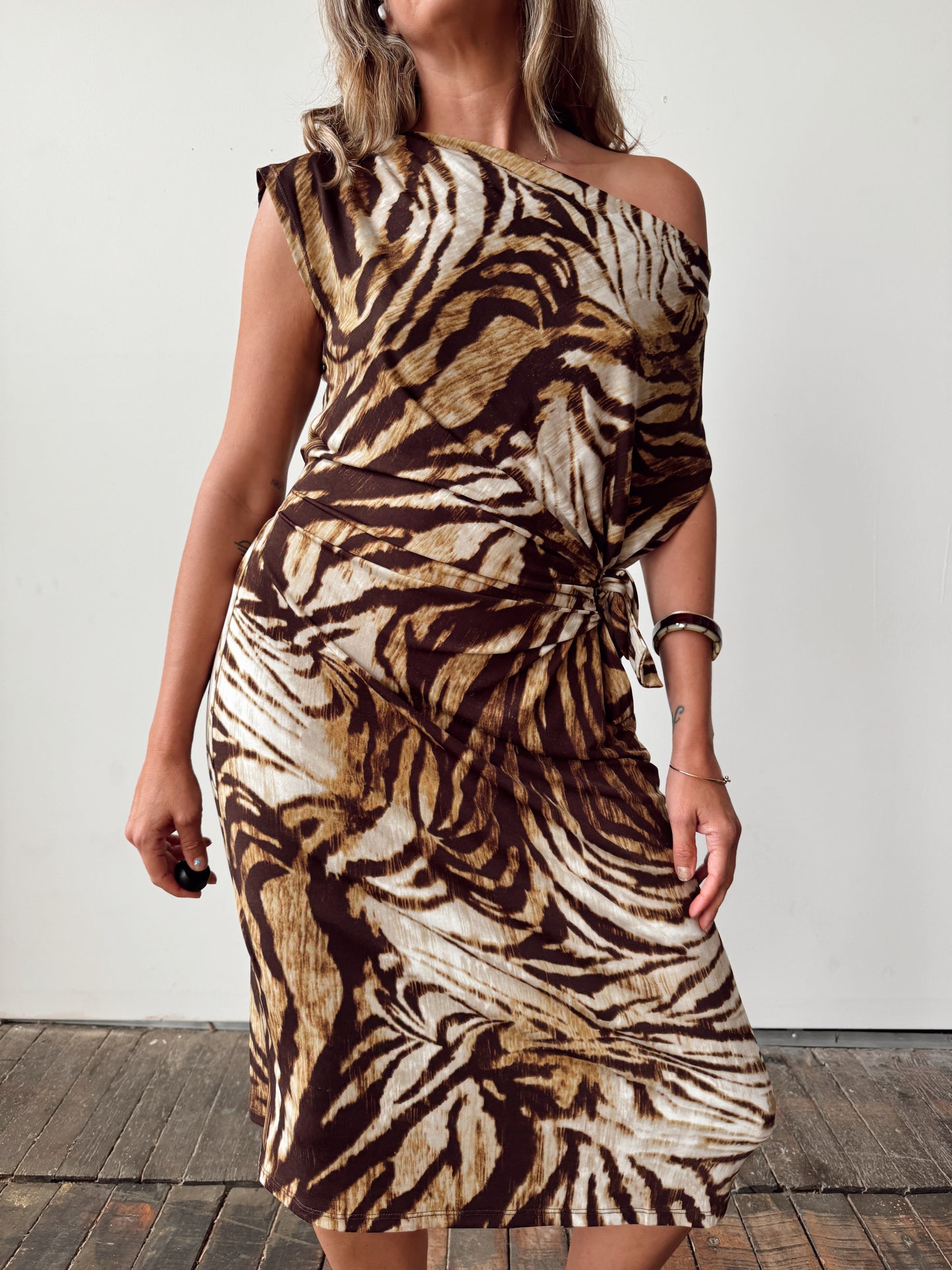 Tiger Stripe 90s Buckle-Trim Dress (M)