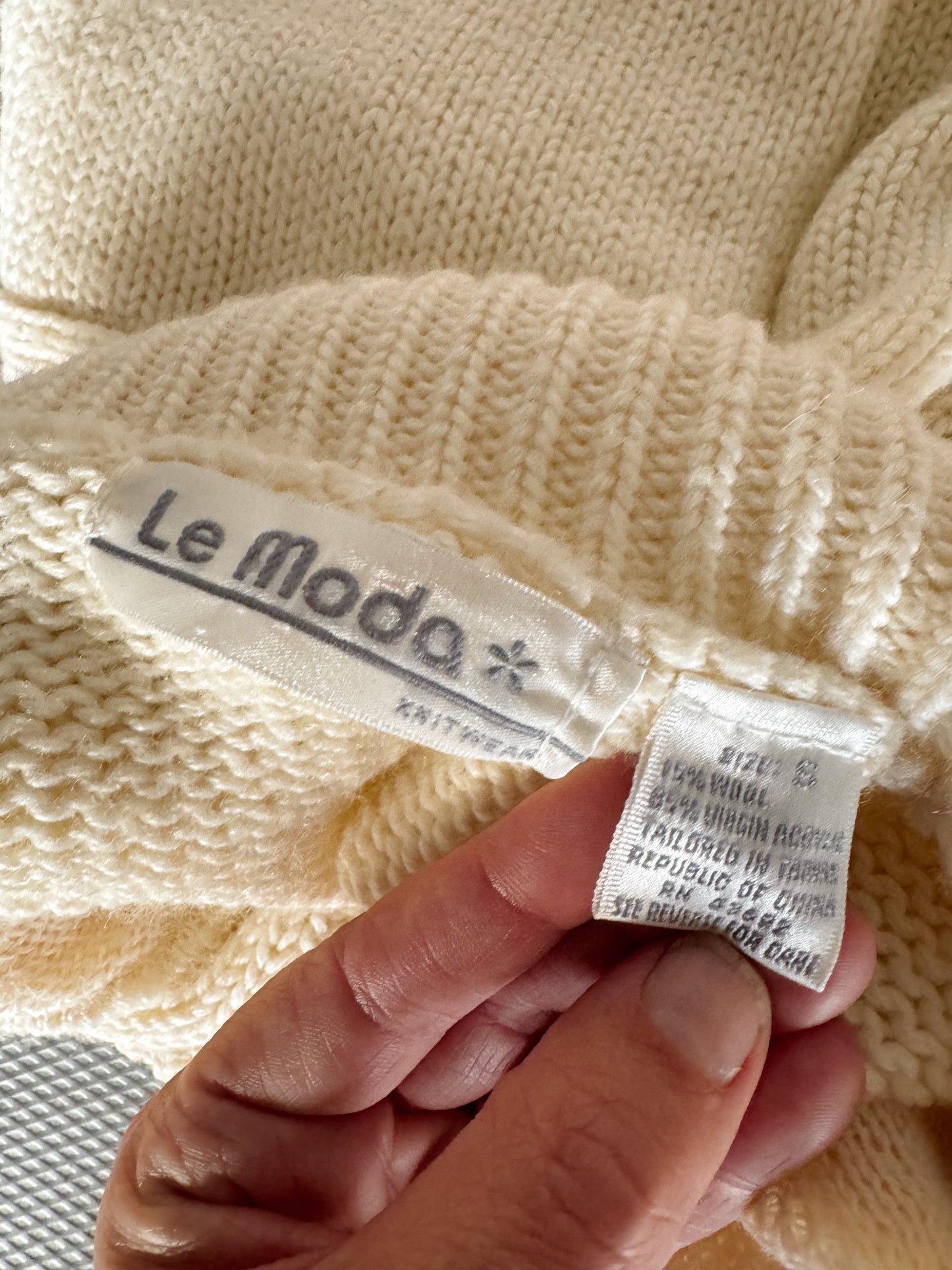 Le Moda Wool Knit Sweater (S)