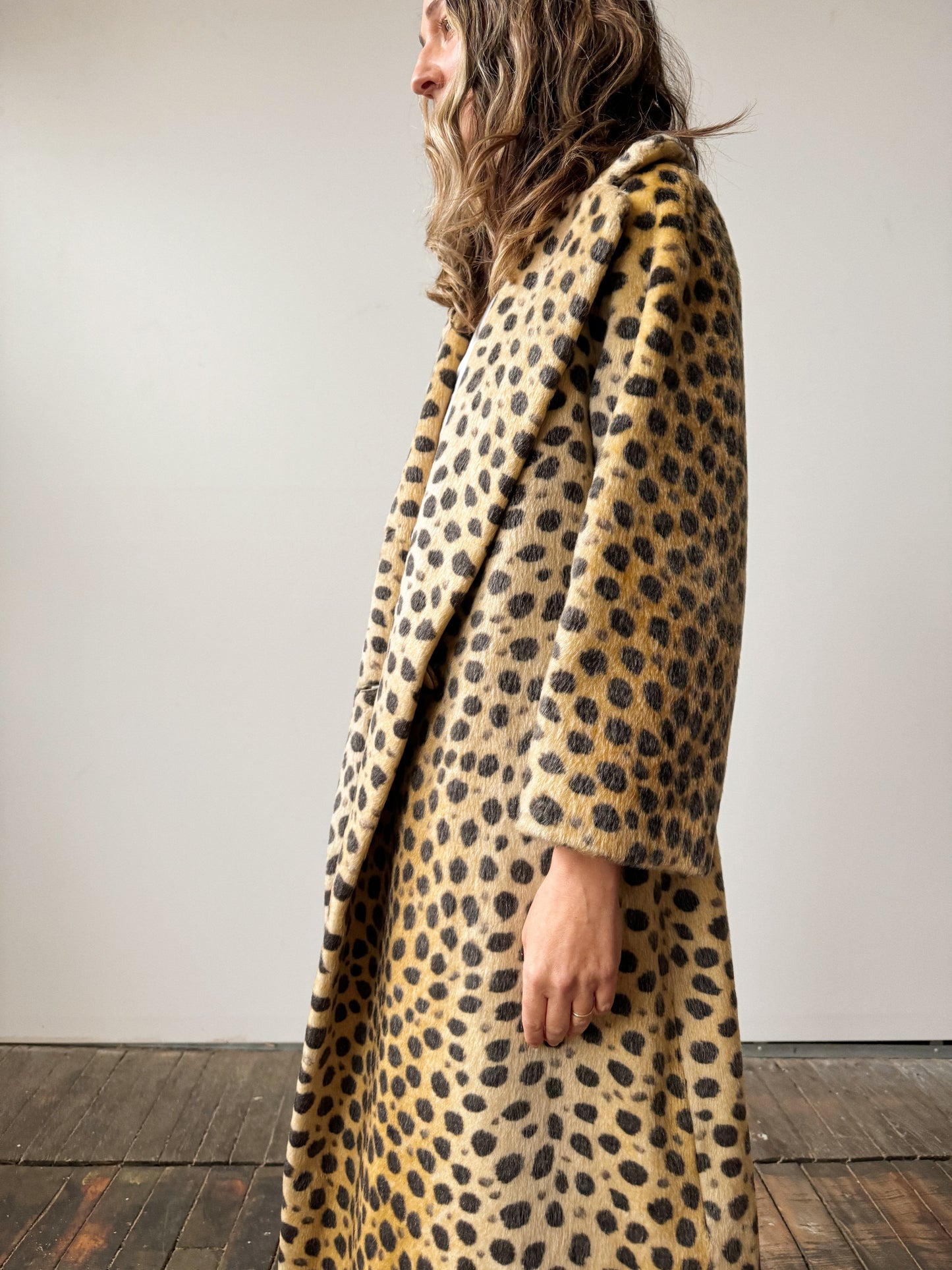 Rike's Safari Fur Double-Breasted Coat (M)