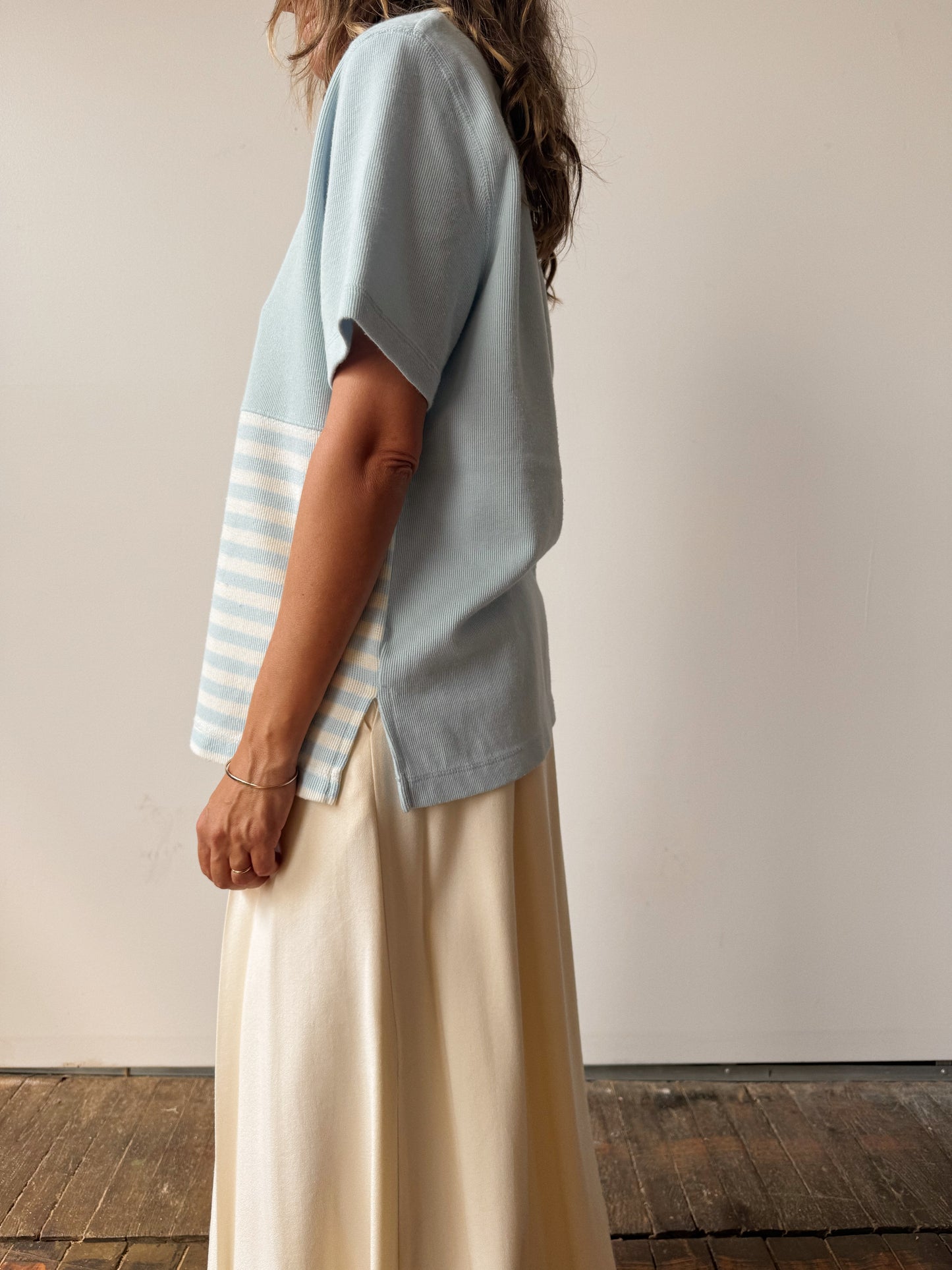 90s Striped and Constrast 90s Tops (M)