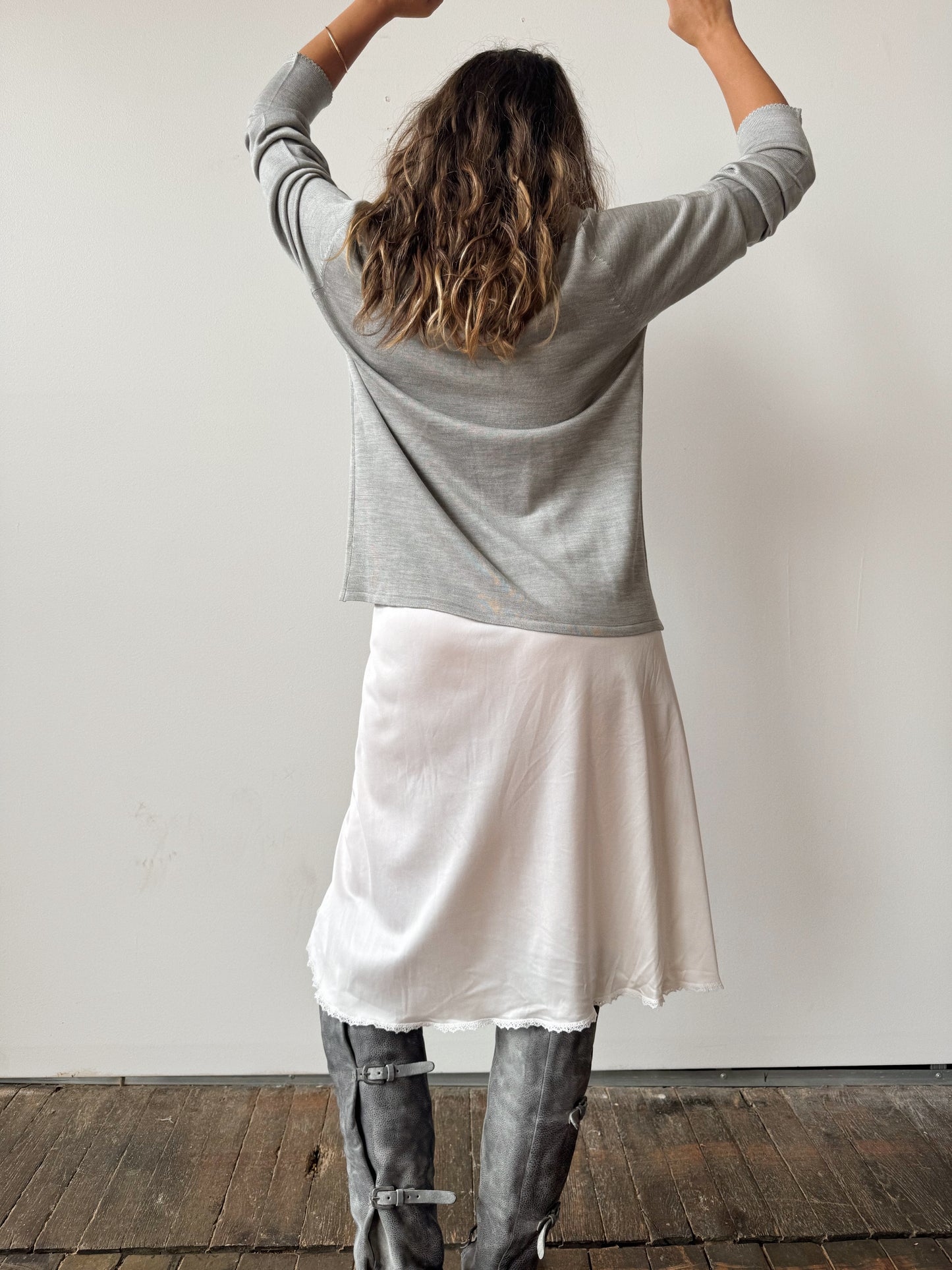 80s High Slit White Slip Skirt (26")